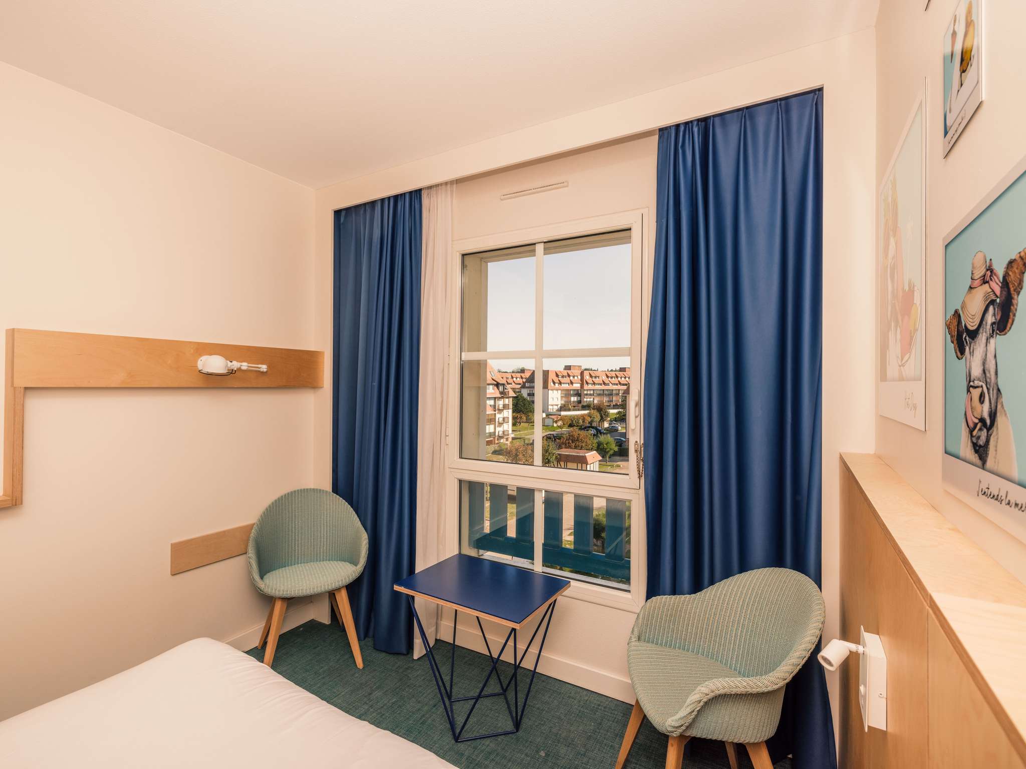 Photo - ibis Styles Deauville Villers Plage