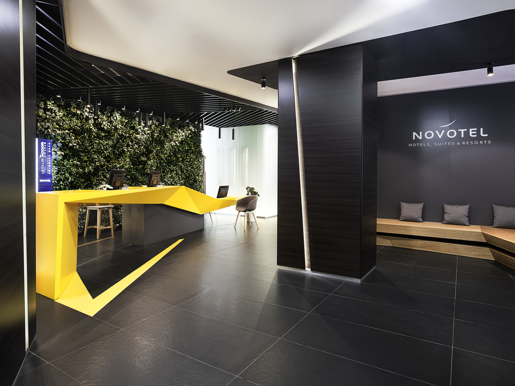 Novotel Санкт-Петербург Центр - Image 1