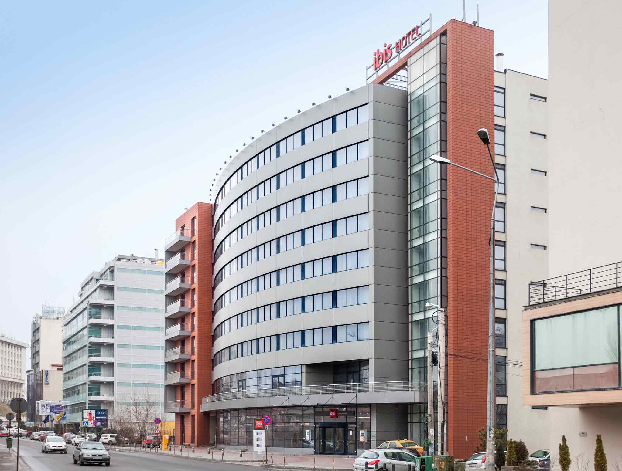 Hotel In Bucharest Ibis Palatul Parlamentului City Centre Hotel Ibis Bucharest Palatul Parlamentului City Centre