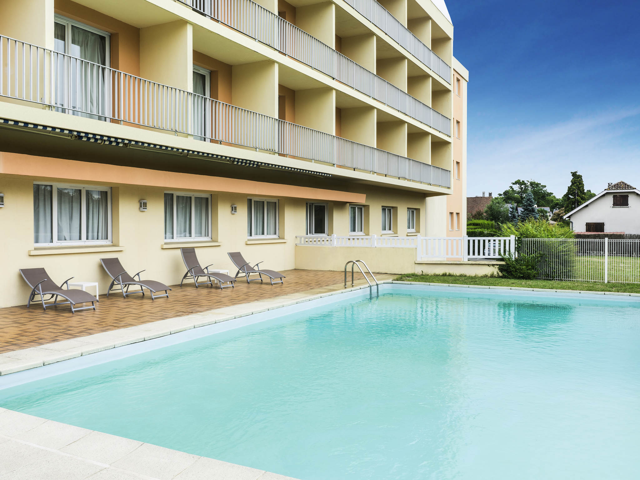 Foto - ibis Tarbes Odos