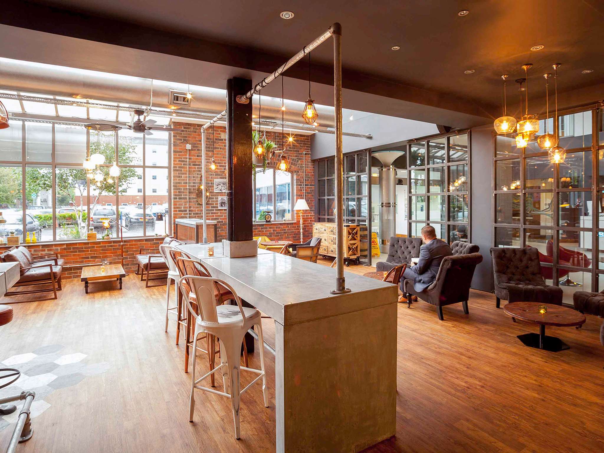 Photo - Novotel Cardiff Centre