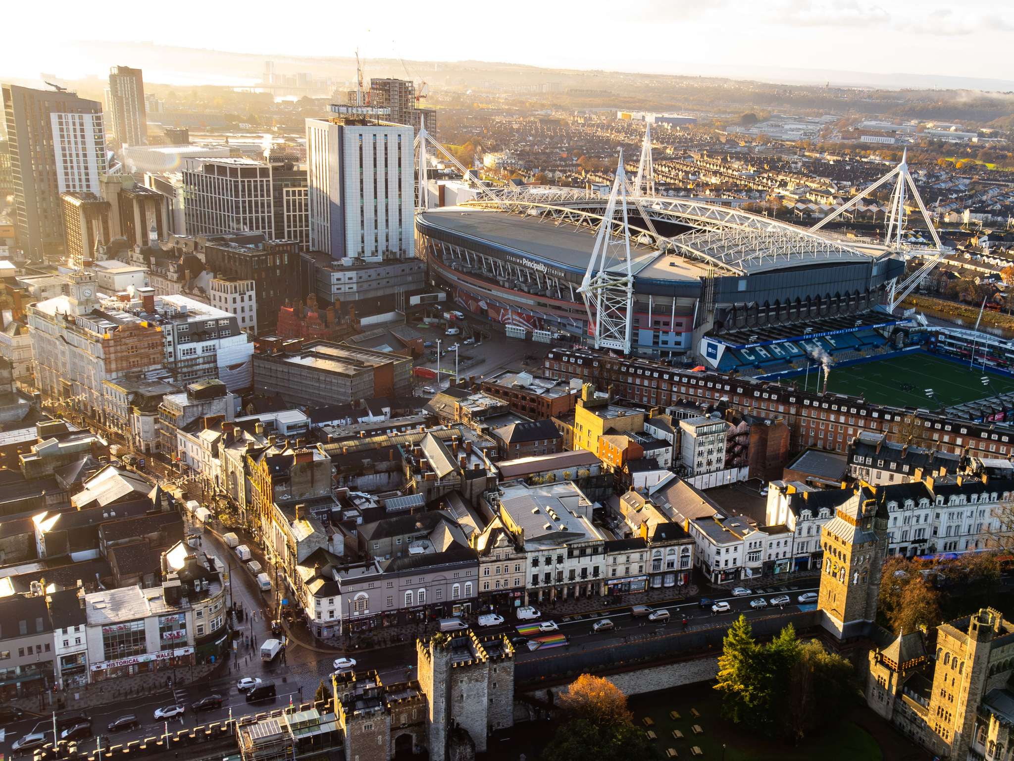 Photo - Novotel Cardiff Centre