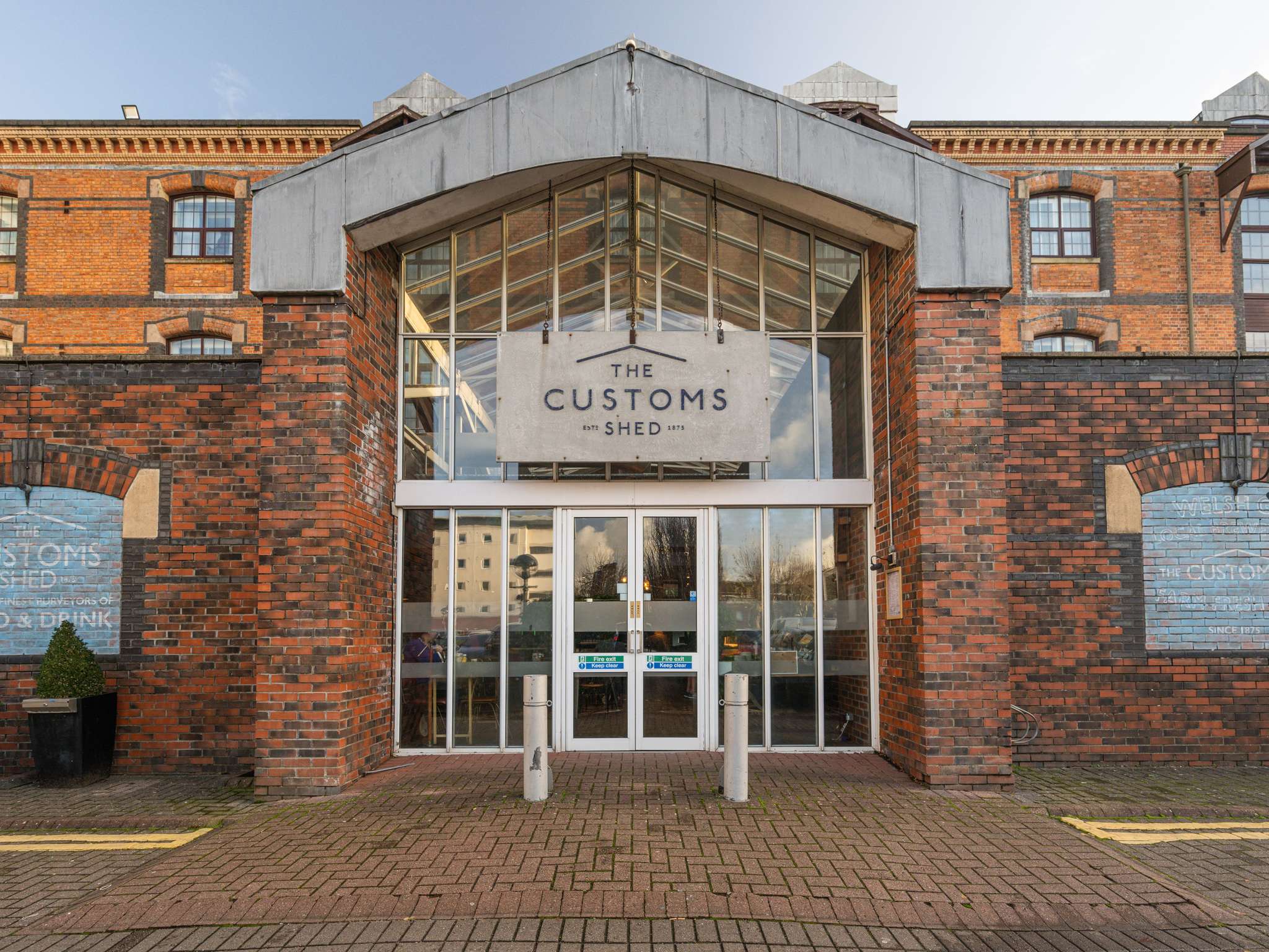 Photo - Novotel Cardiff Centre