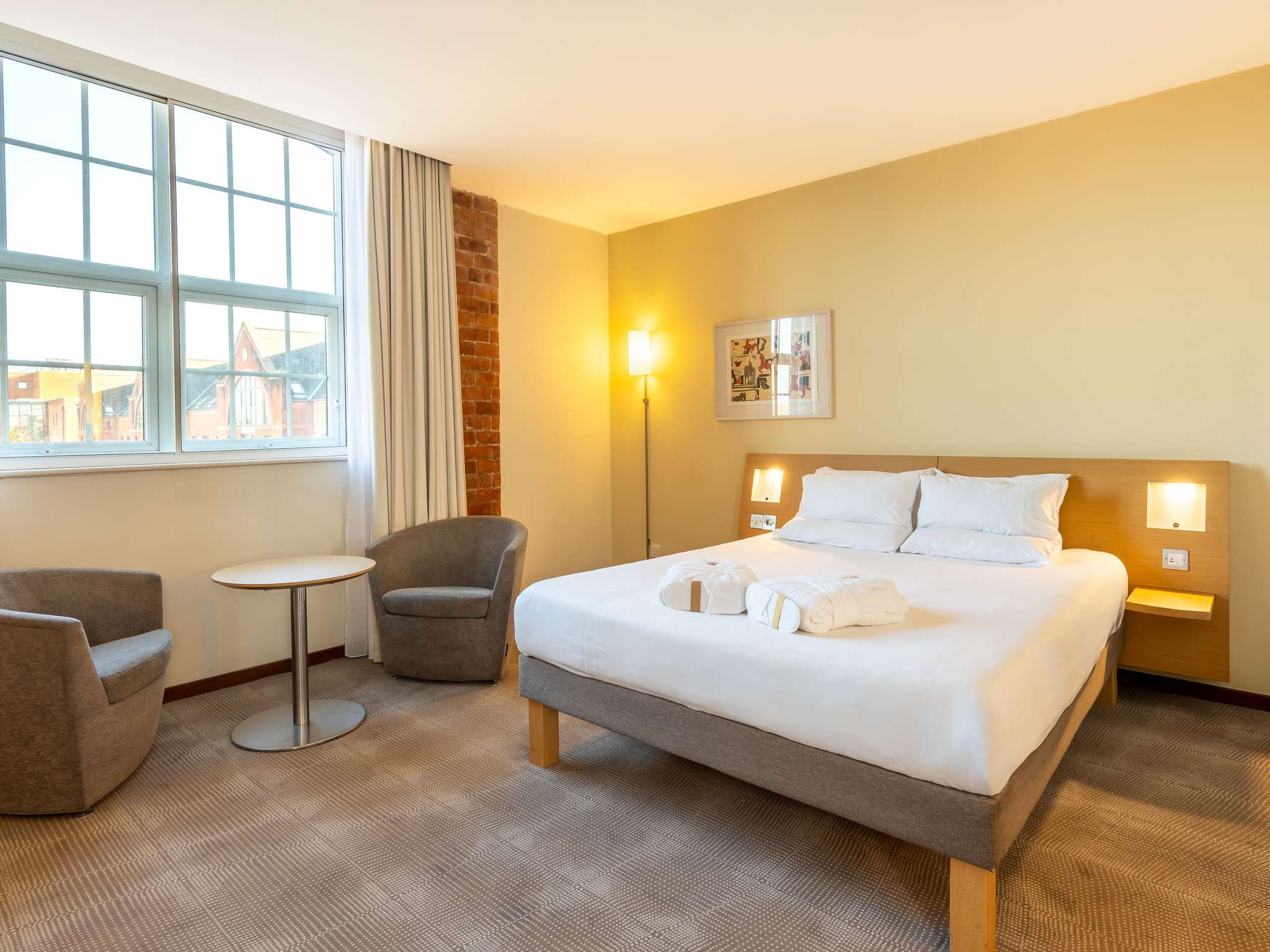 Photo - Novotel Cardiff Centre