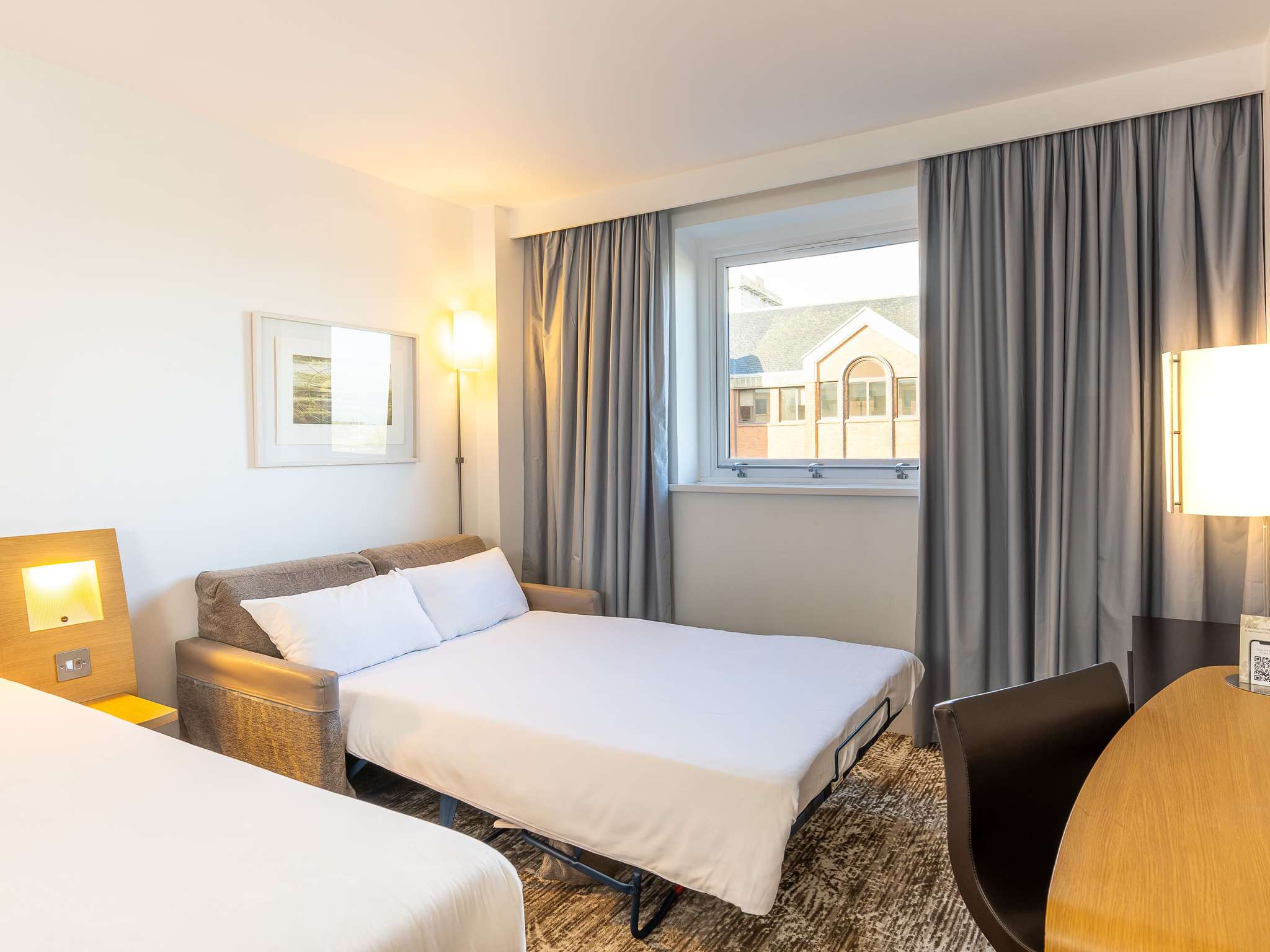 Photo - Novotel Cardiff Centre