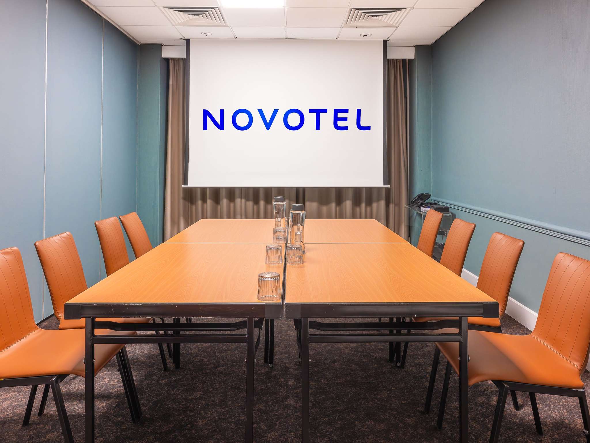 Photo - Novotel Cardiff Centre