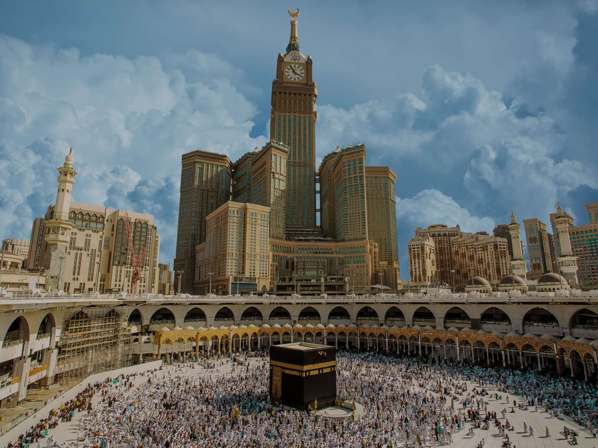 Hotel in MAKKAH Pullman Zamzam Makkah near holy Kaaba
