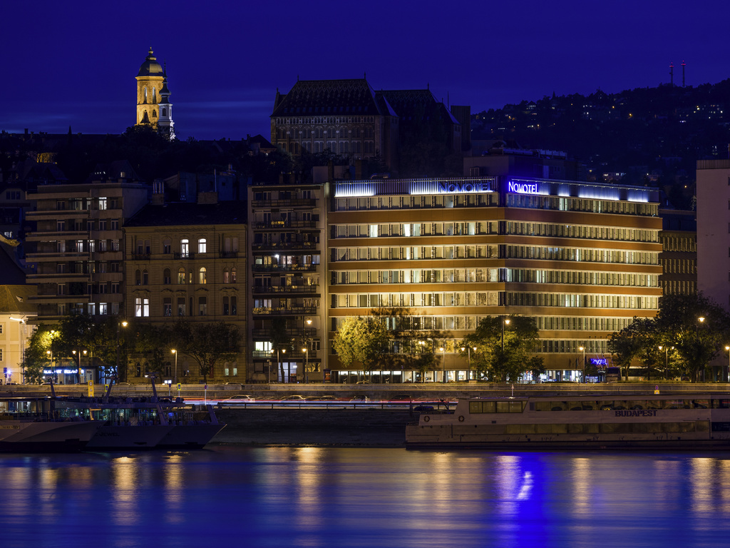 Novotel Budapest Danube - Image 1