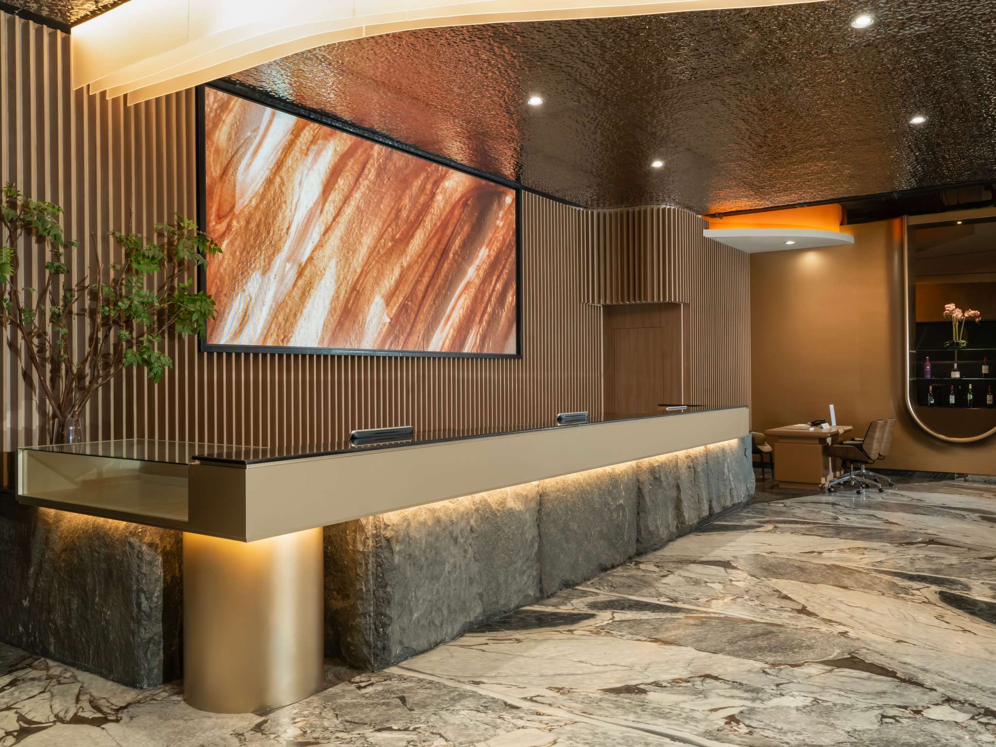 Mercure Surabaya Grand Mirama