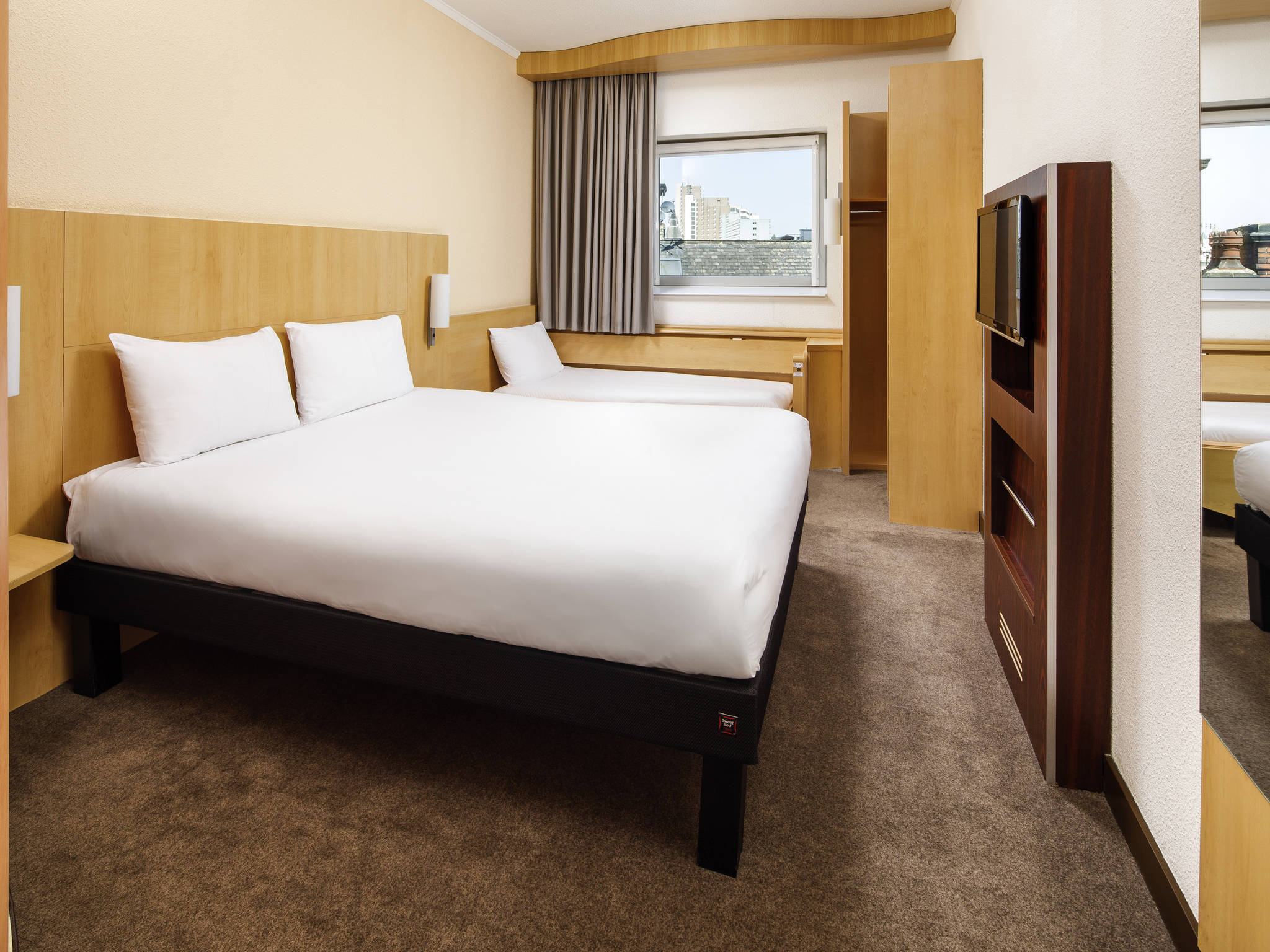 Photo - ibis Nottingham Centre