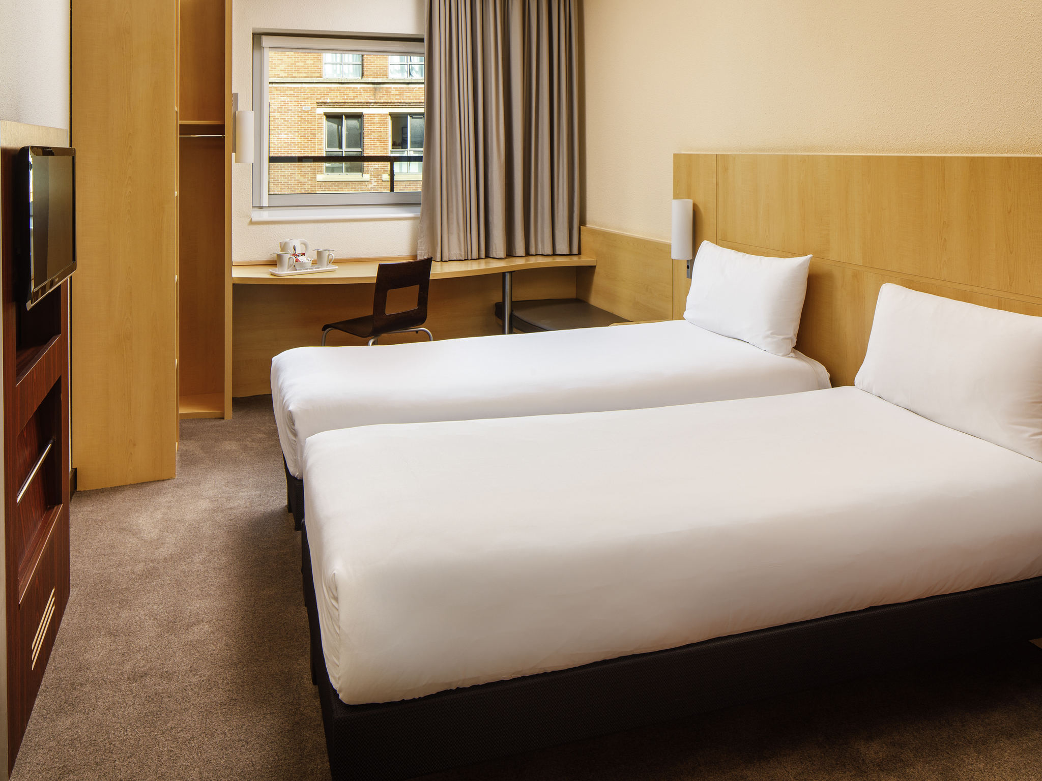 Photo - ibis Nottingham Centre