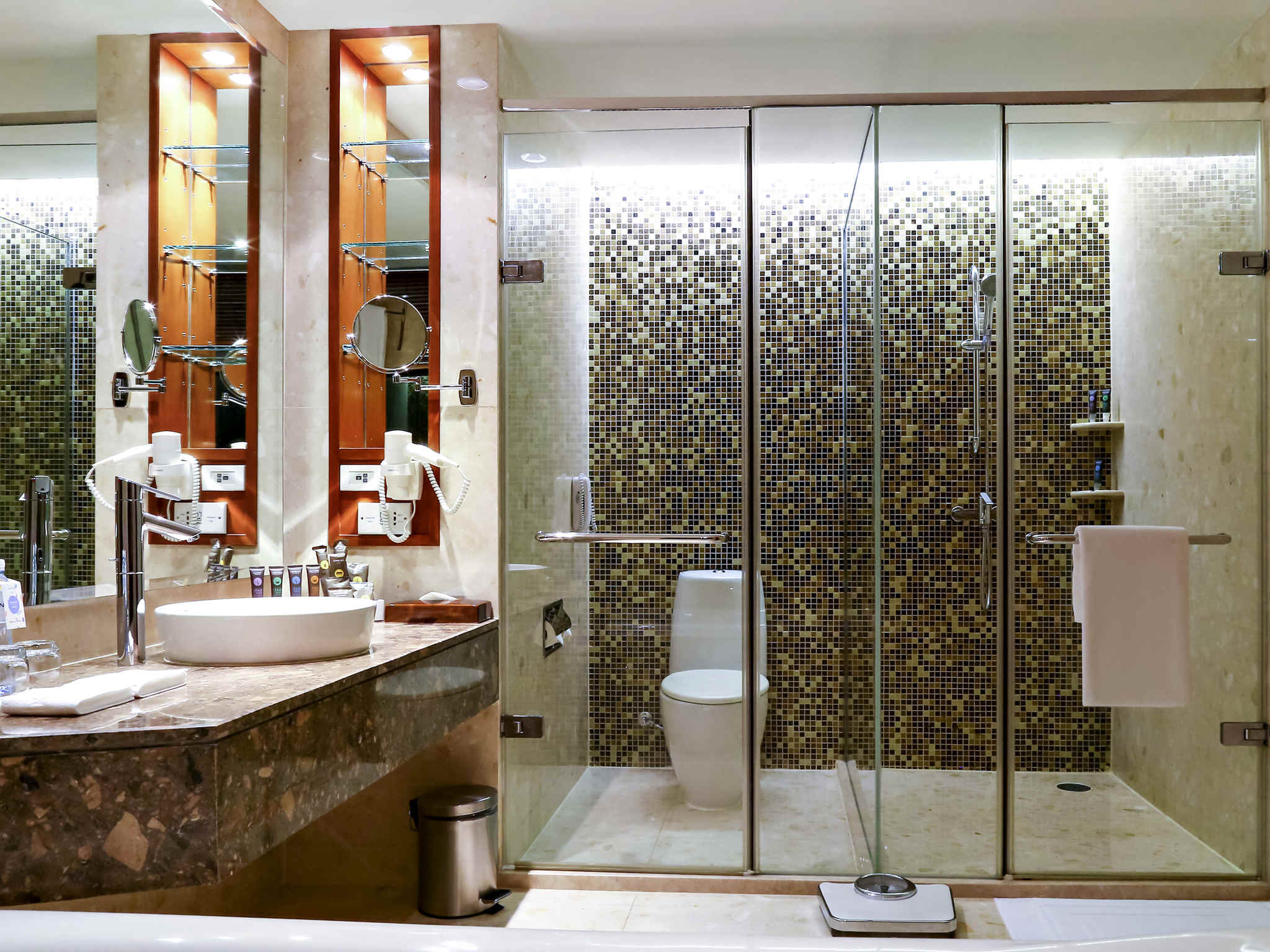 Photo - Hyatt Regency Bangkok Suvarnabhumi Airport