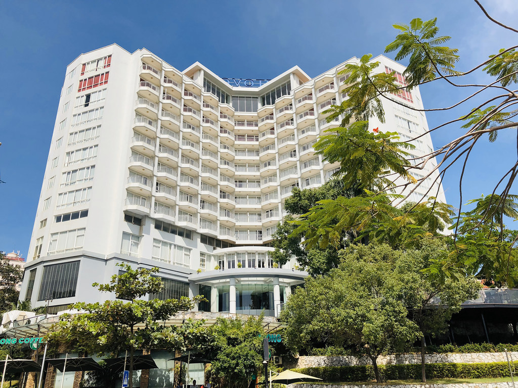 OYO 495 Entity Hotel, Hạ Long