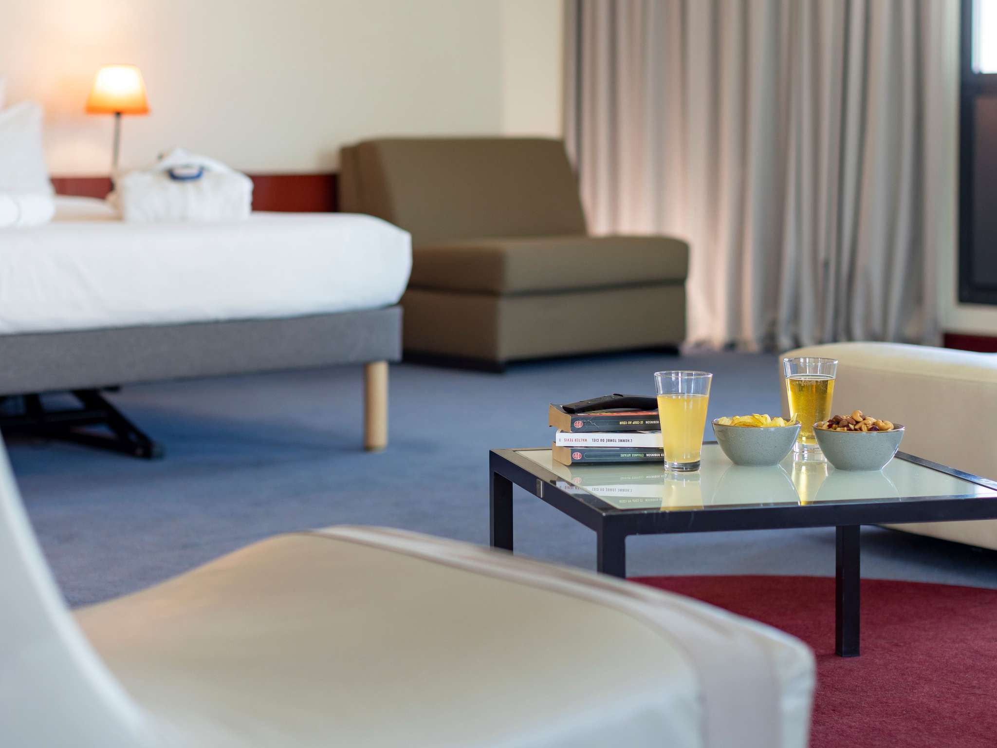 Photo - Novotel Suites Marseille Centre Euromed