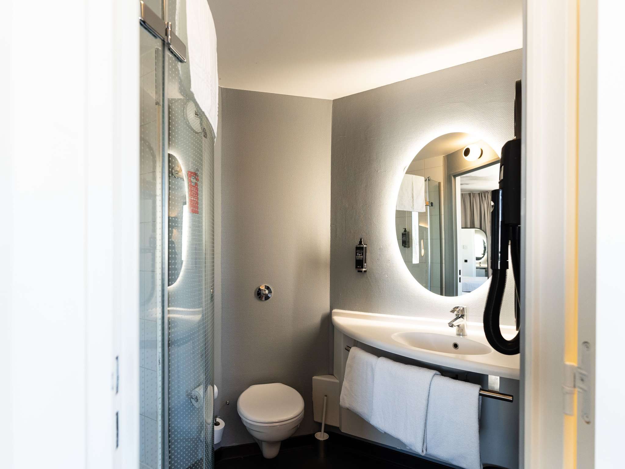 Foto - ibis Marseille Centre Euromed