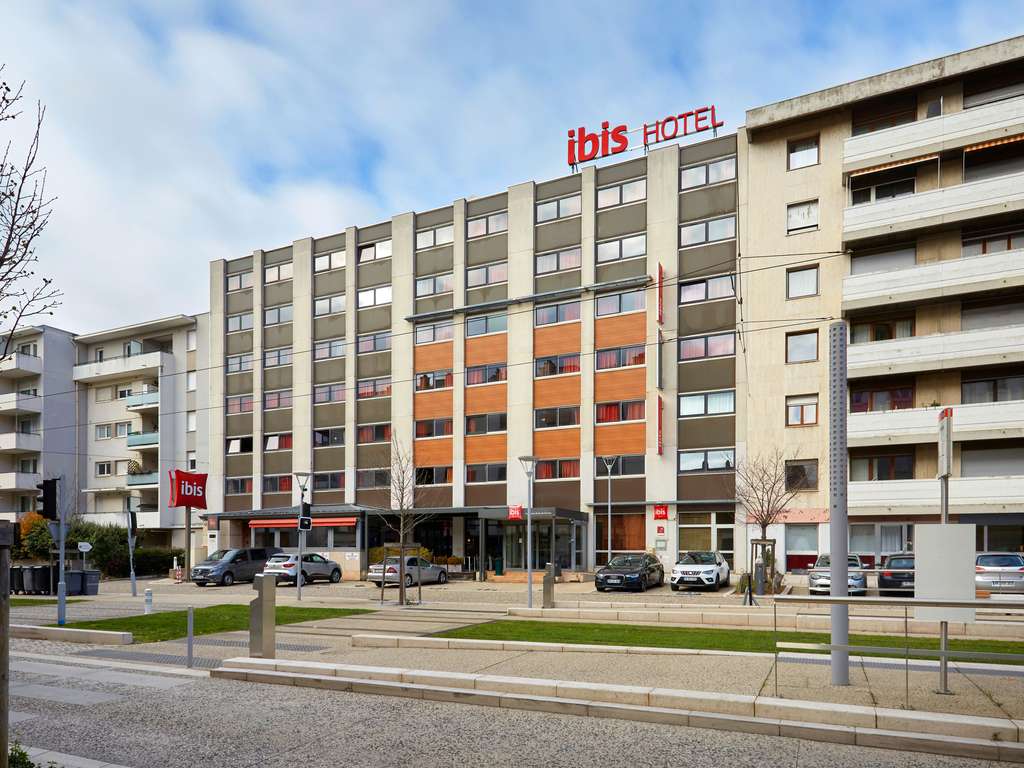 ibis Annemasse - Image 1