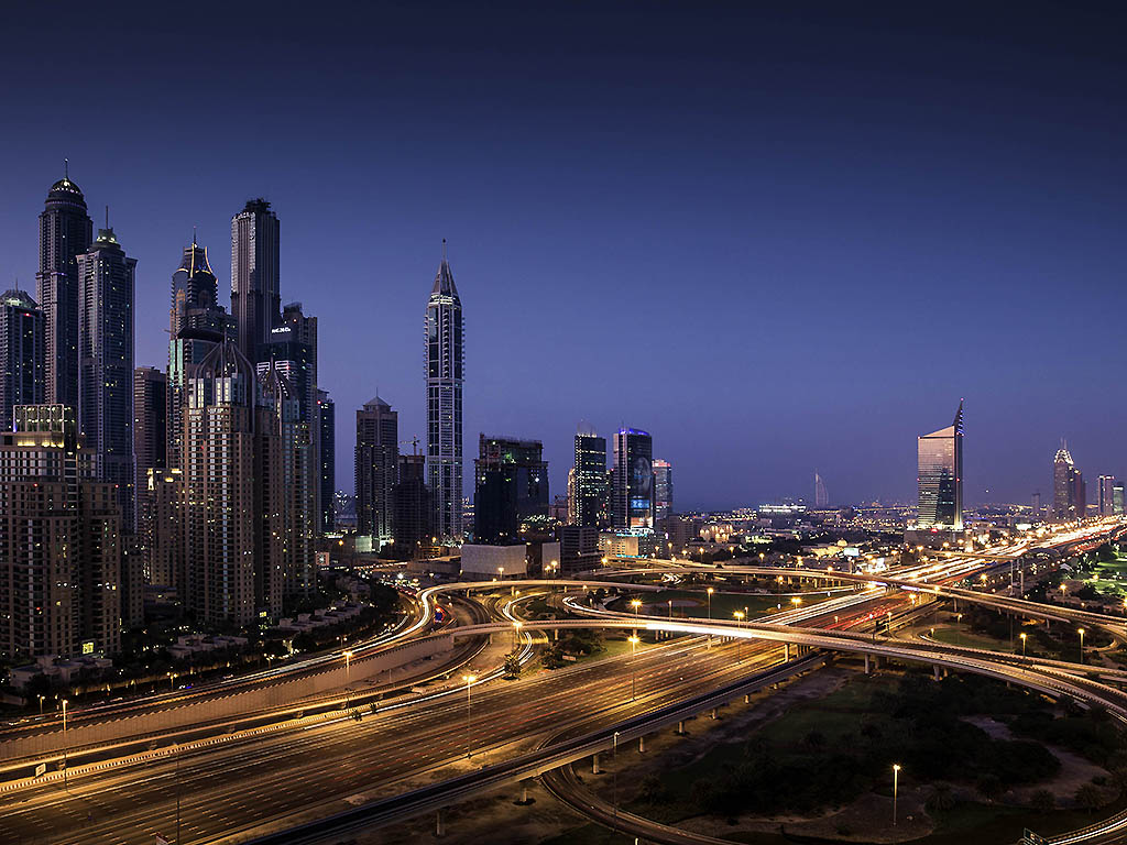 Pullman Dubai Jumeirah Lakes Towers - Hotel and Residence - Image 3