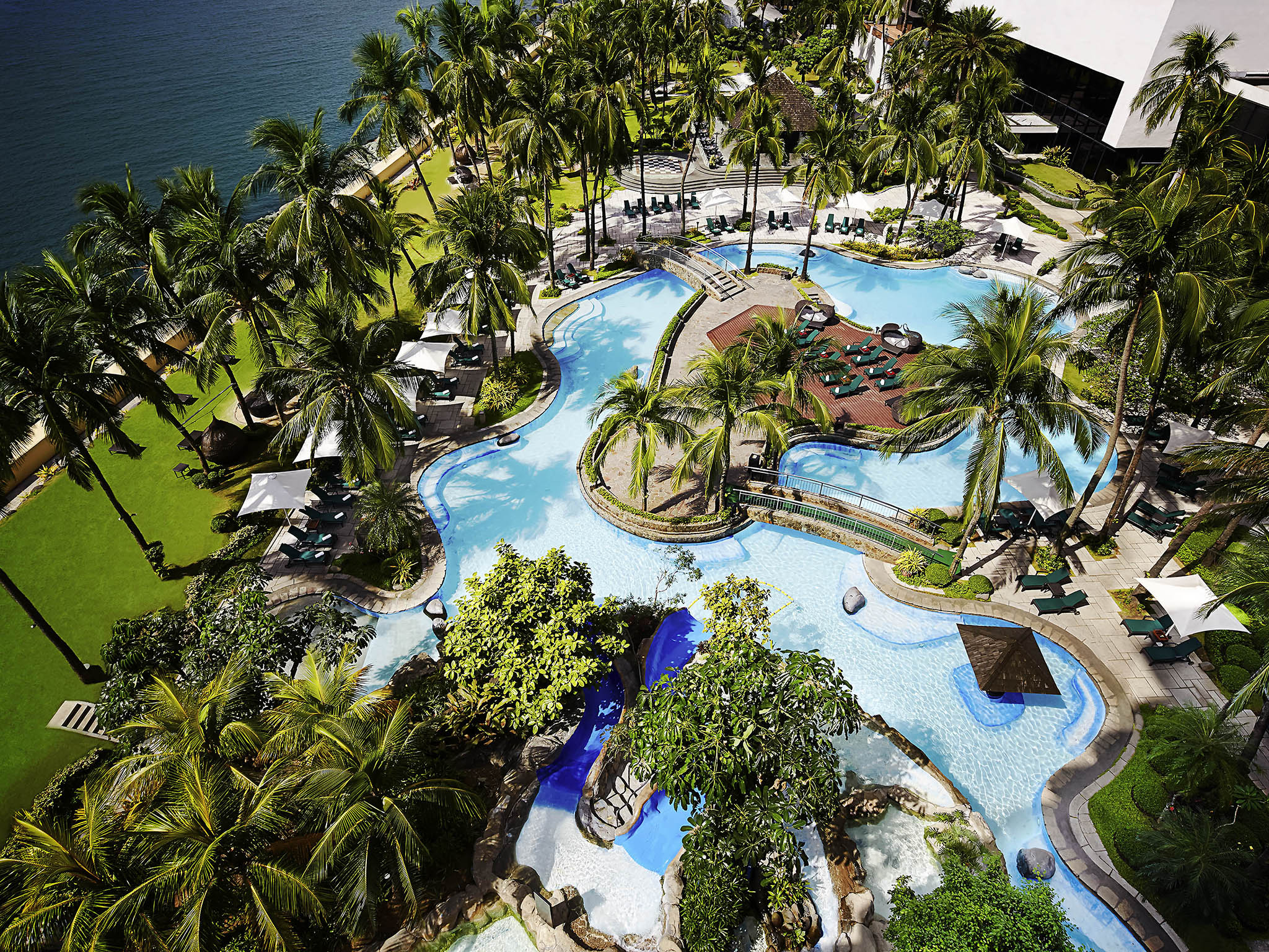 Hotel in MANILA Sofitel Philippine Plaza Manila