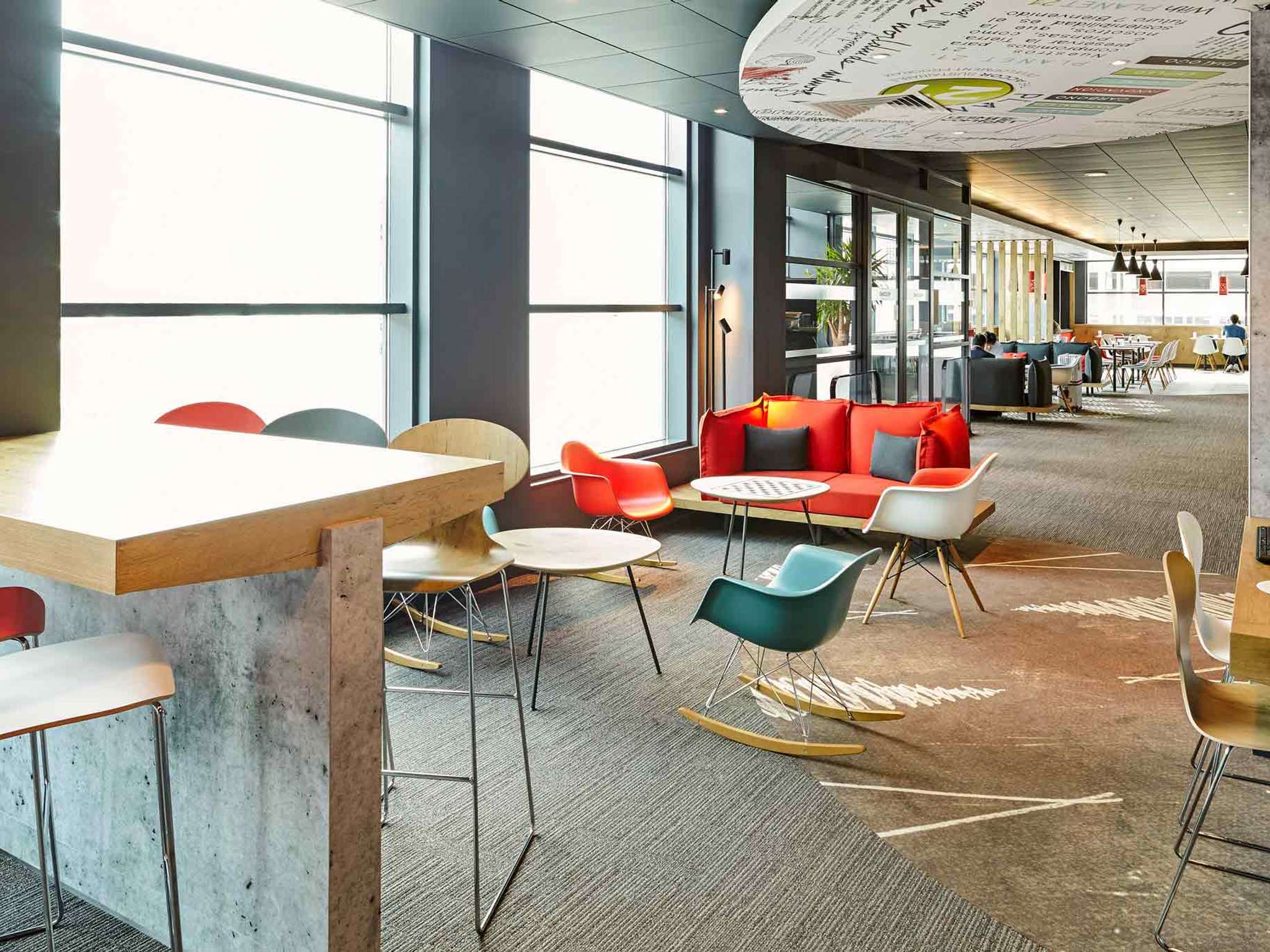 Foto - ibis budget Birmingham Airport Terminal Building - NEC