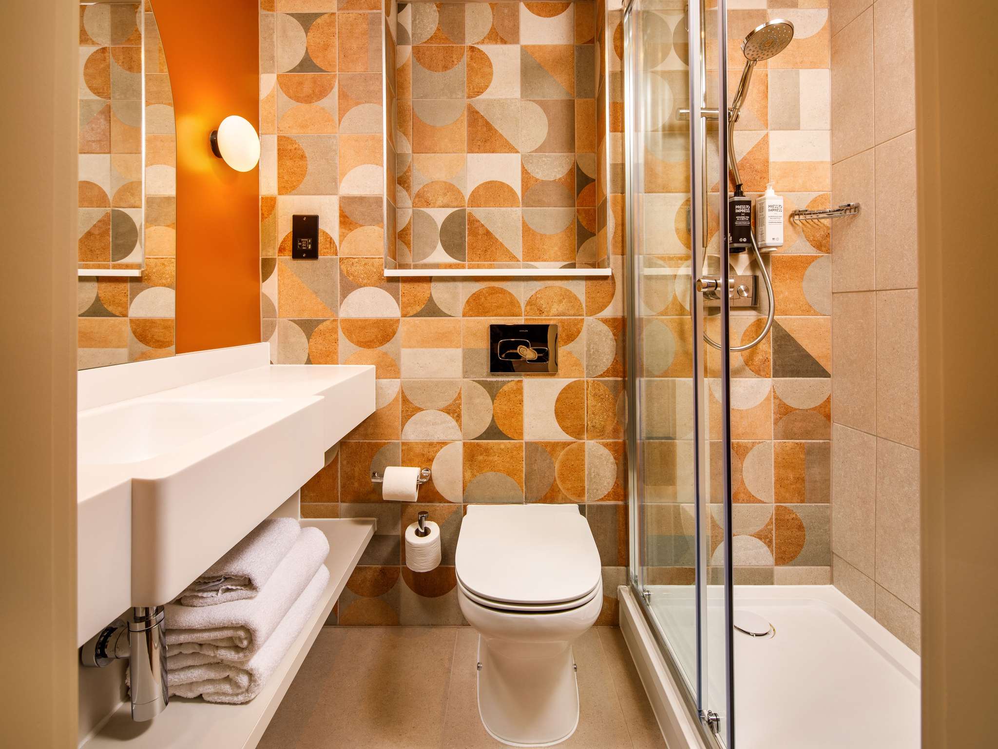 Photo - ibis Styles York Centre