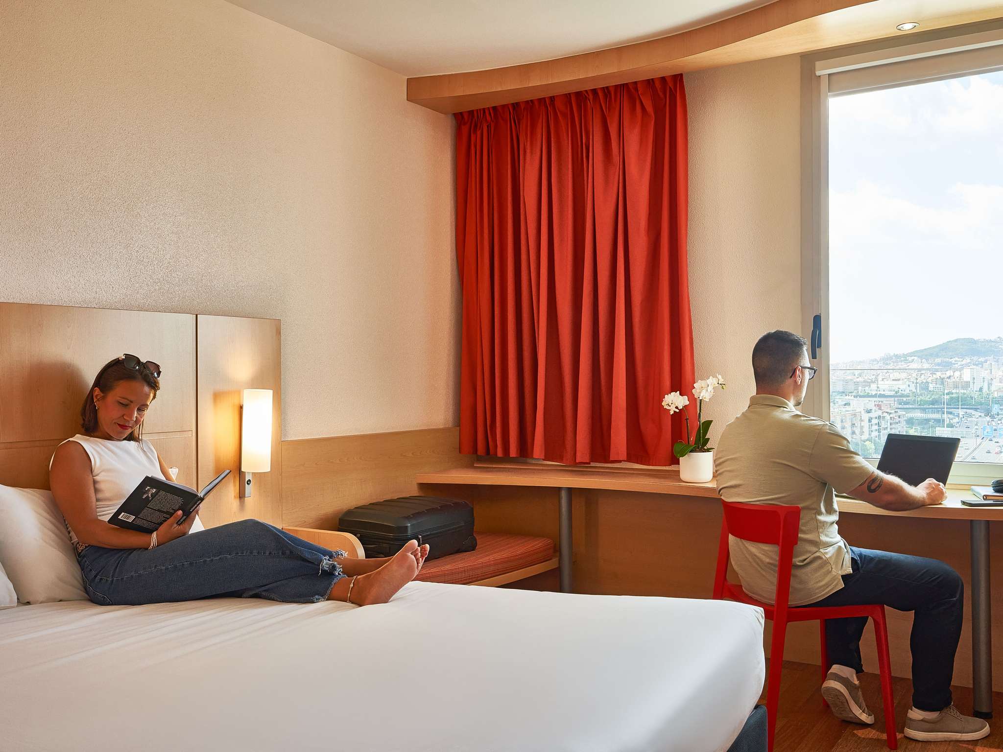 Photo - Ibis Barcelona Santa Coloma