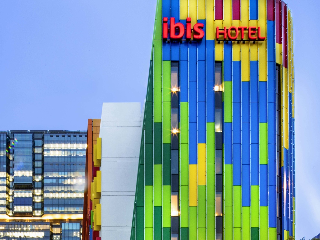 ibis Sydney Barangaroo - Image 3