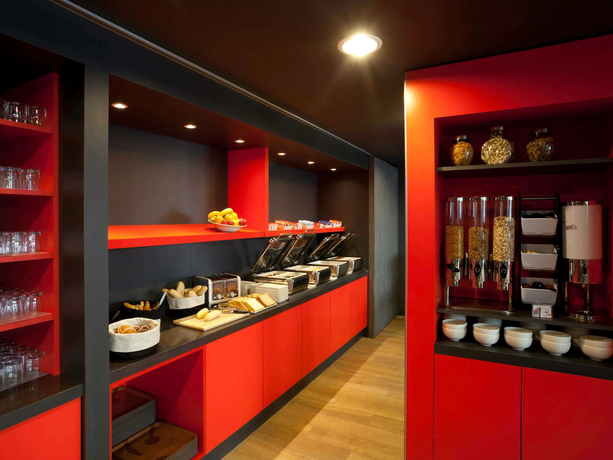 Foto - ibis Brighton City Centre - Station