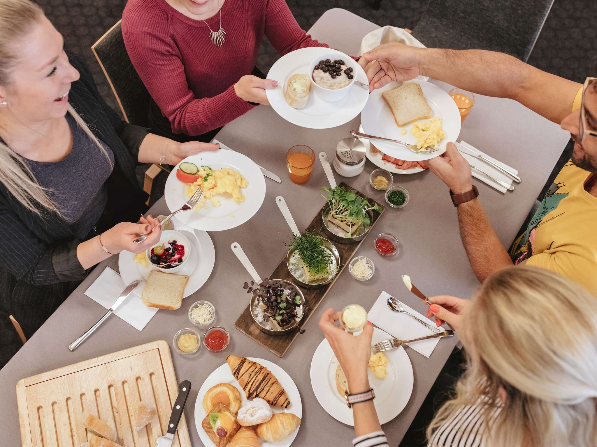 Foto - ibis Brighton City Centre - Station