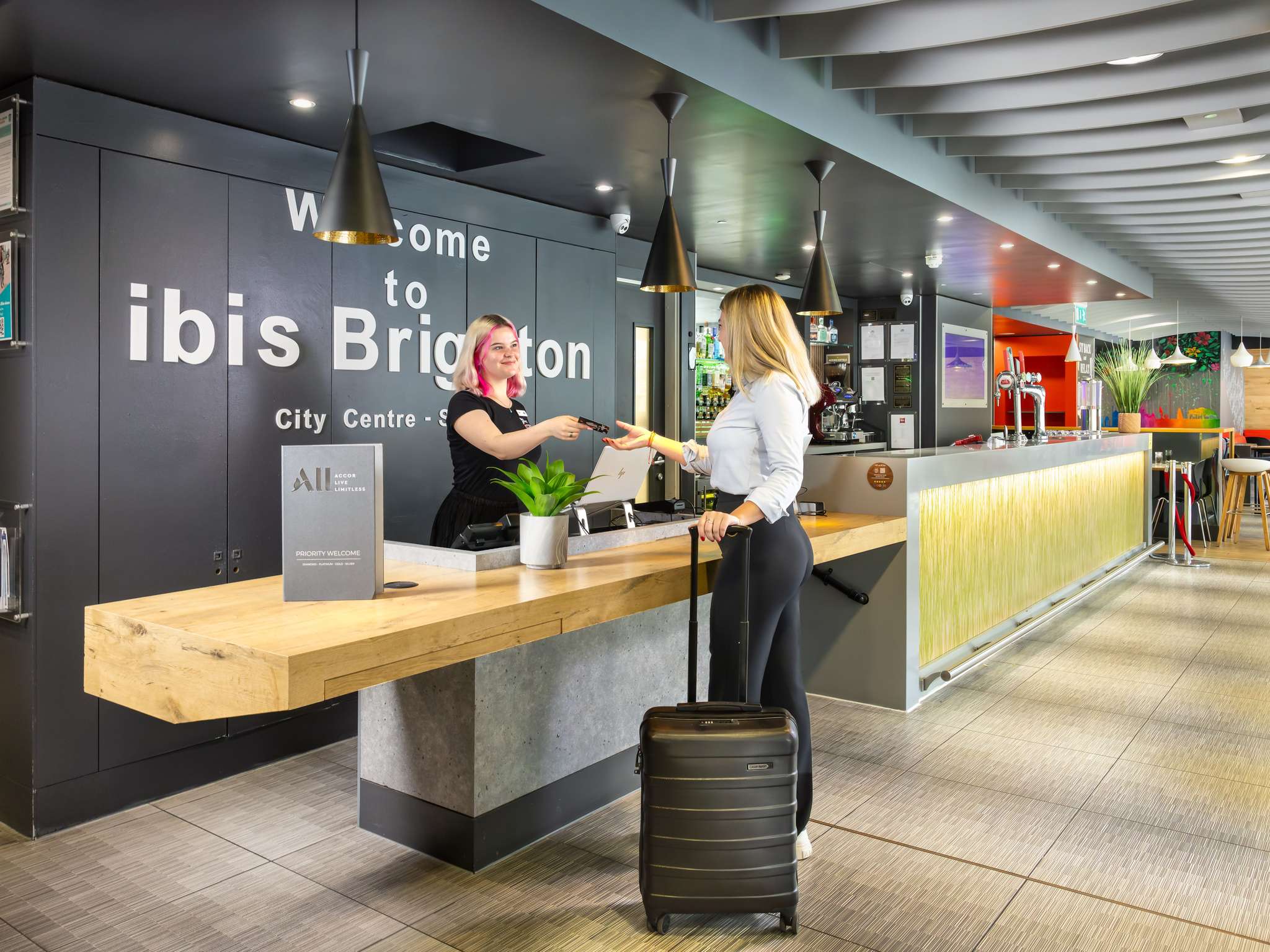 Foto - ibis Brighton City Centre - Station