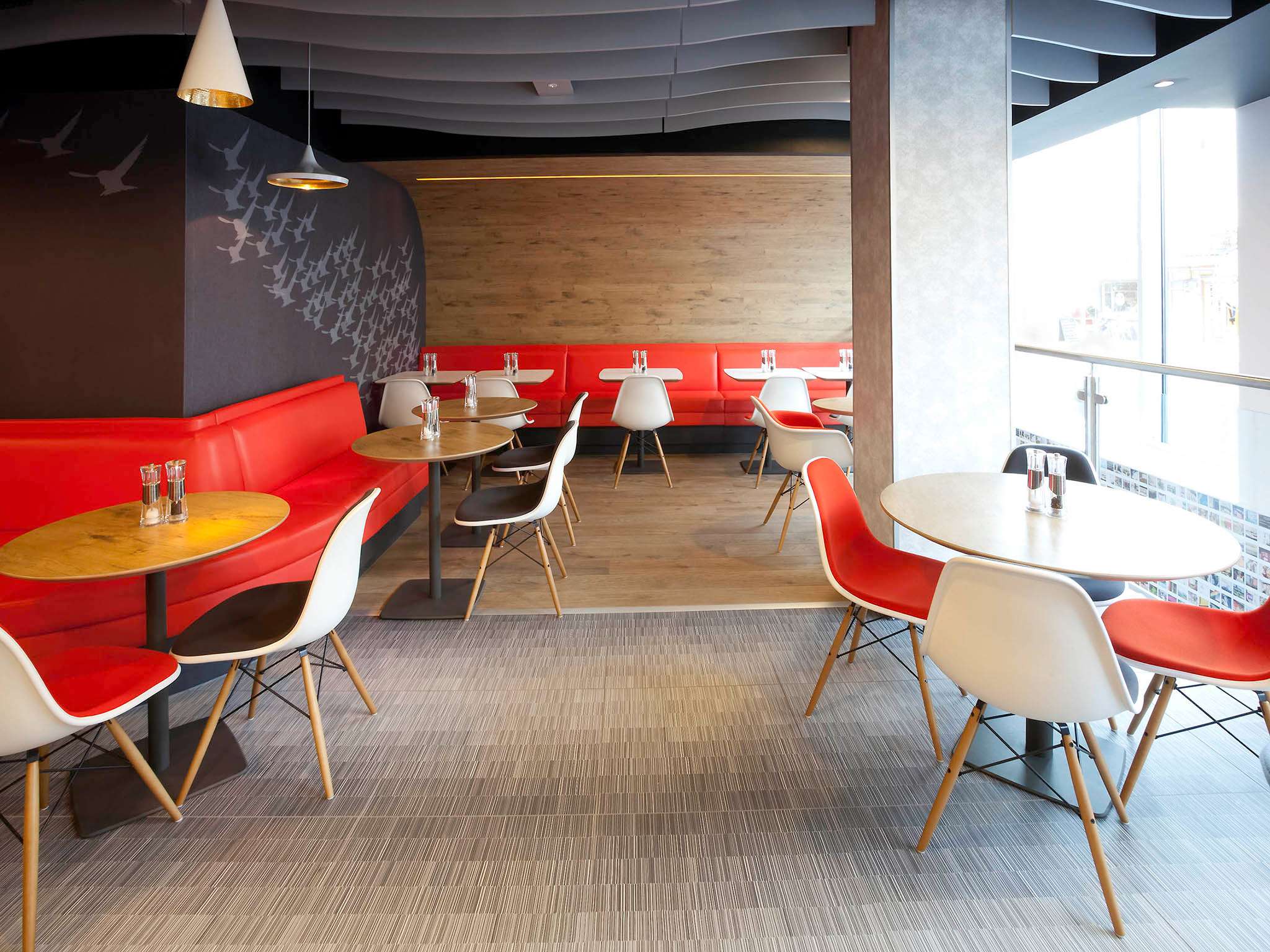 Foto - ibis Brighton City Centre - Station