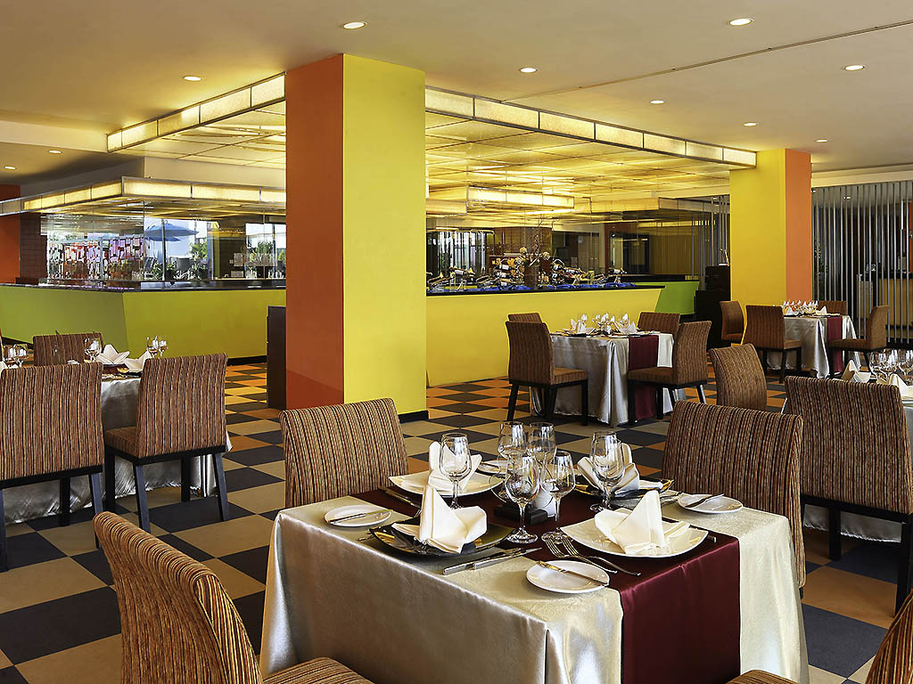 Colors Balikpapan Restaurants By Accor