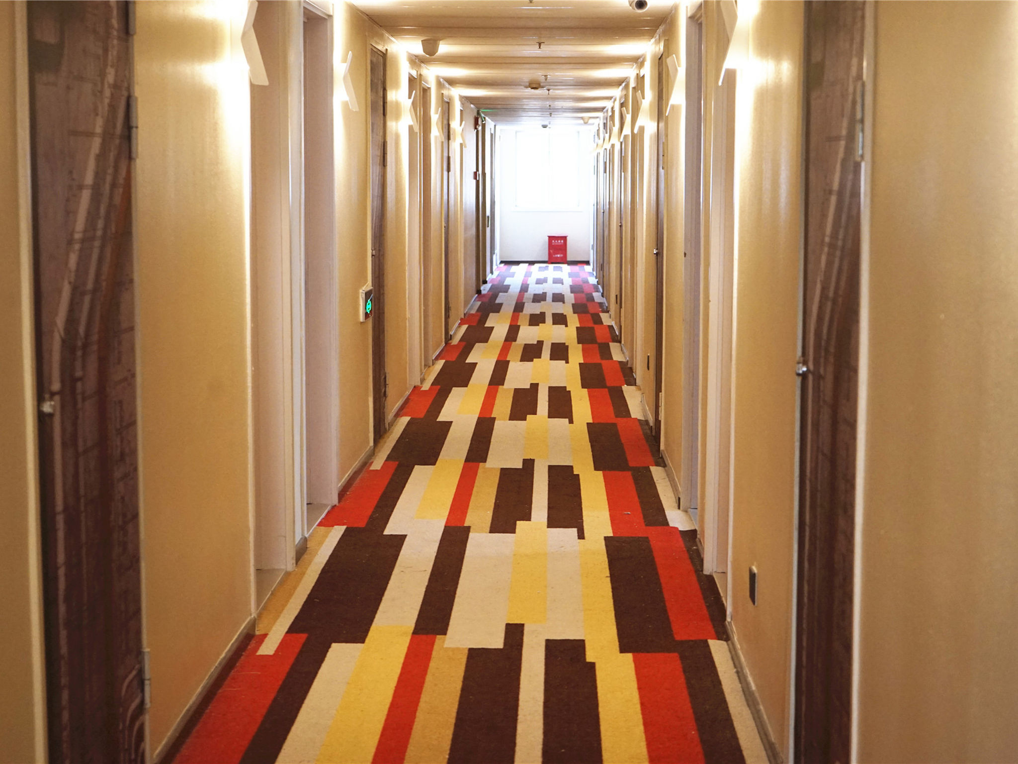 Photo - ibis Shanghai New Internation Expo Center Lianyang Hotel