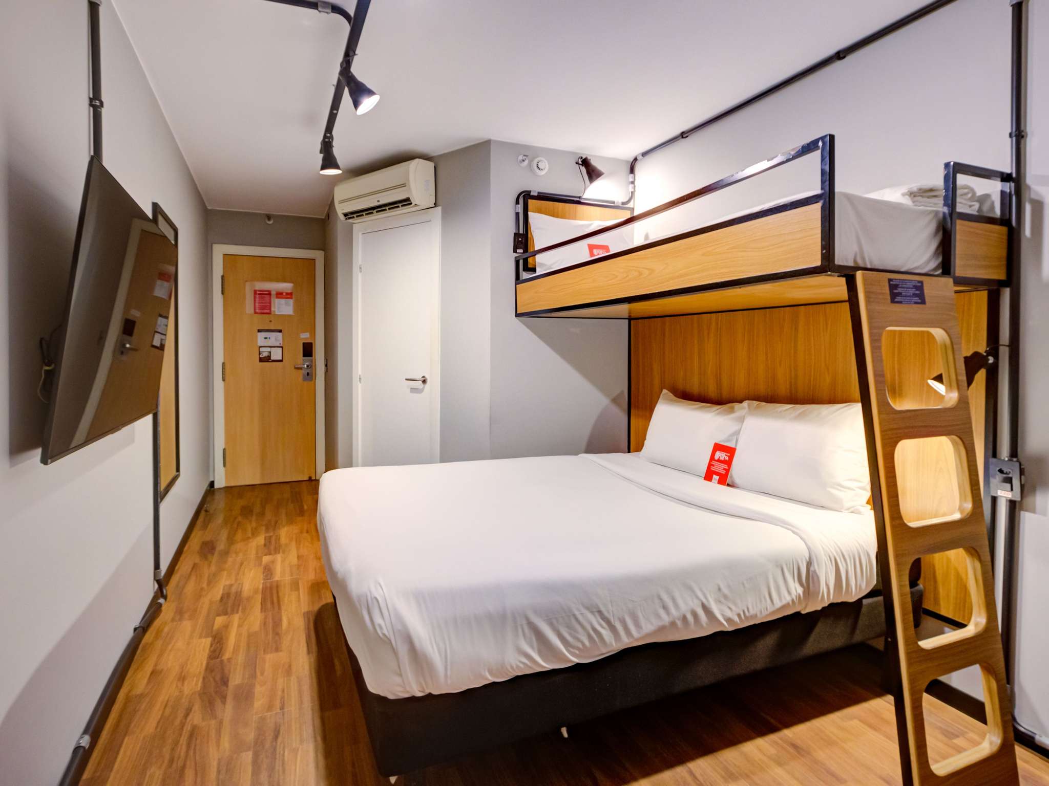 Photo - ibis Copacabana Posto 2