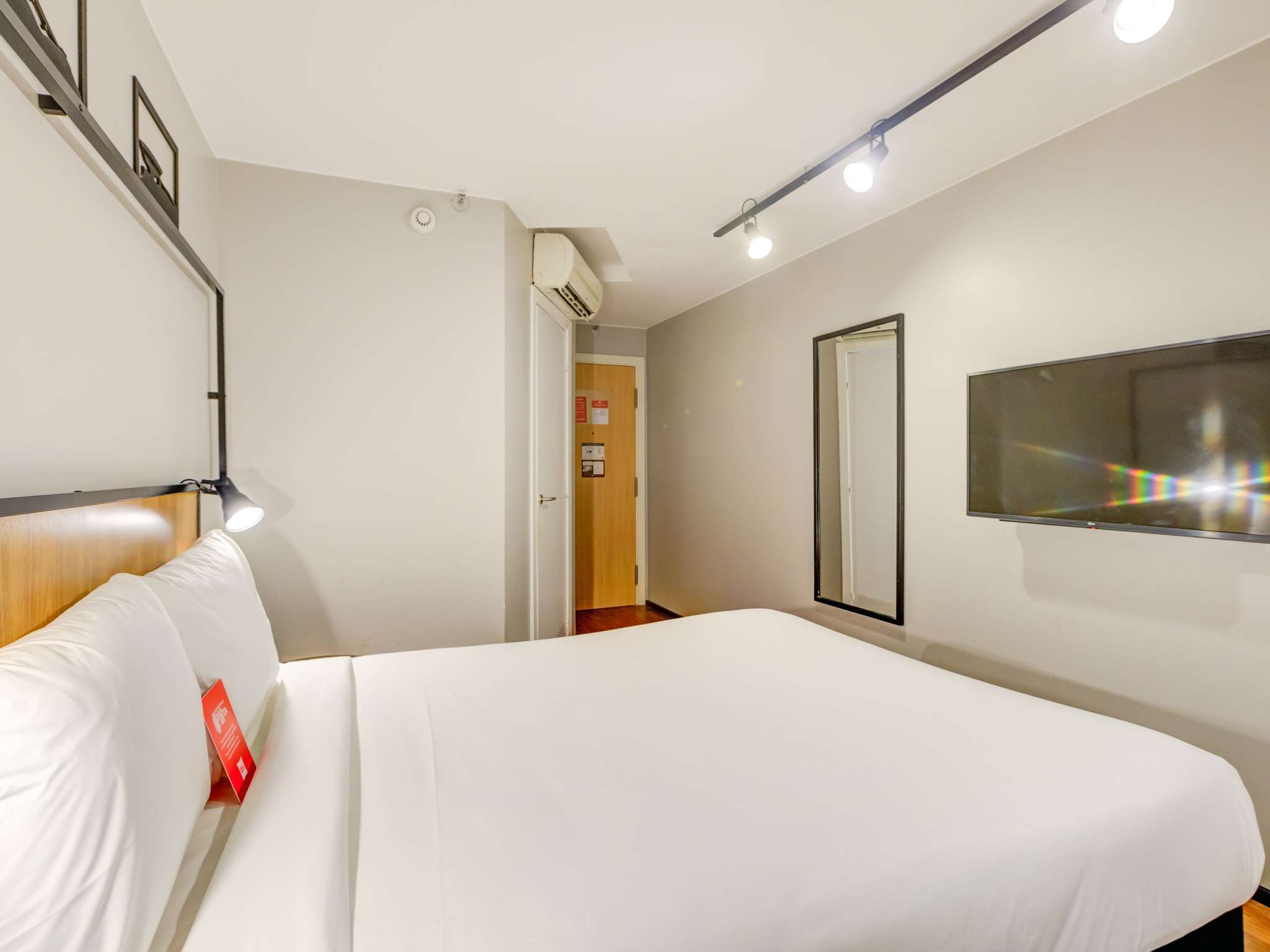 Photo - ibis Copacabana Posto 2