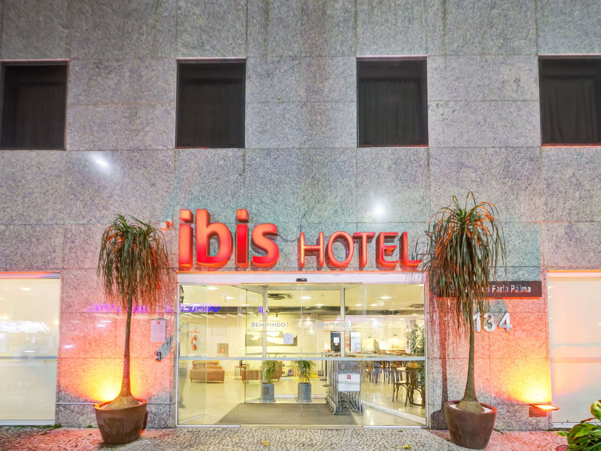 Photo - ibis Copacabana Posto 2