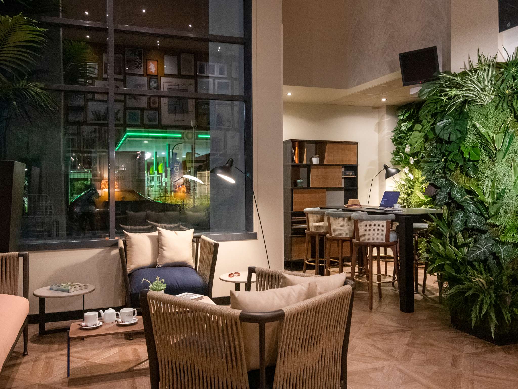 Photo - Novotel Suites Nice Airport