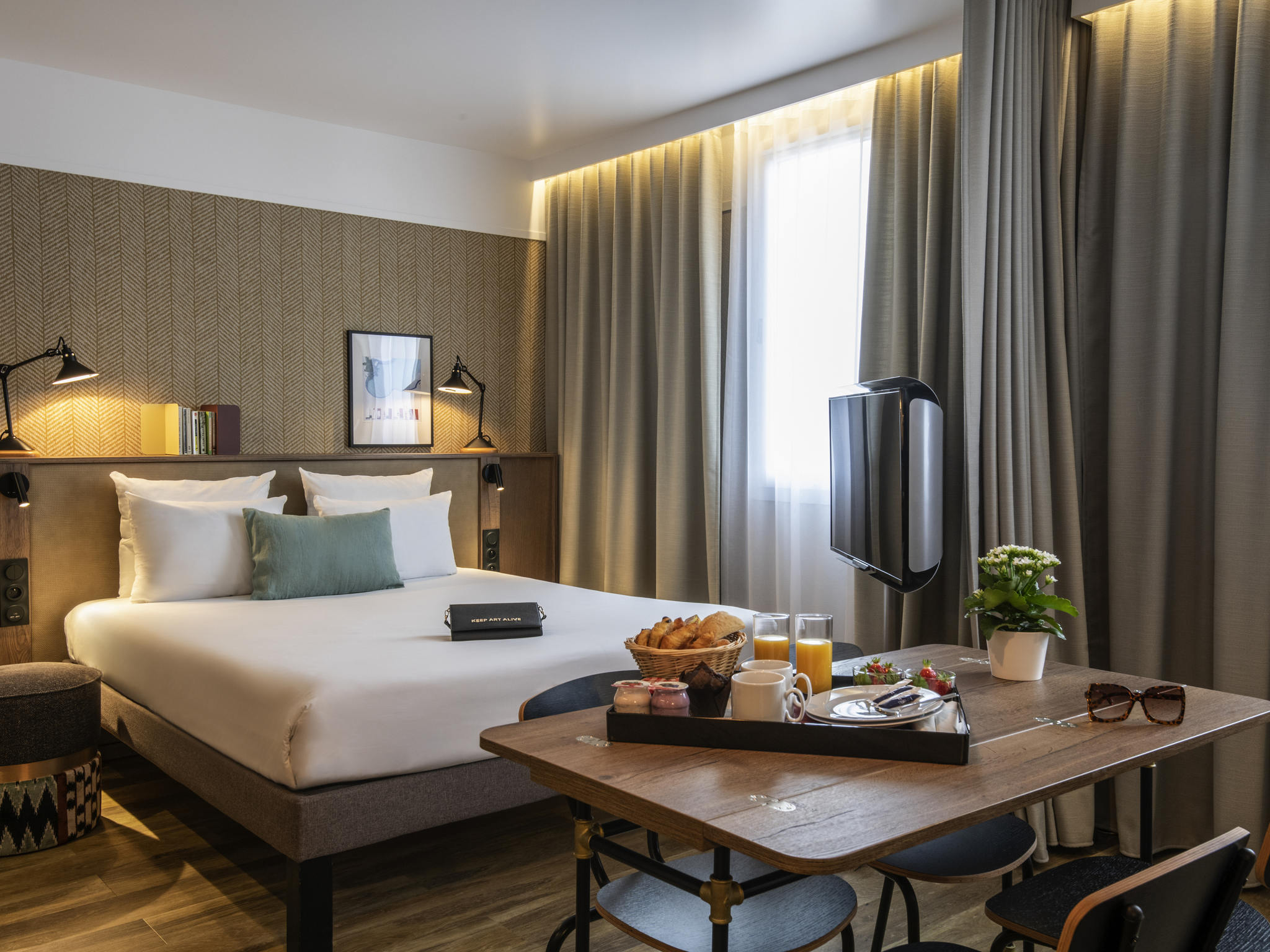 Photo - Novotel Suites Nice Airport