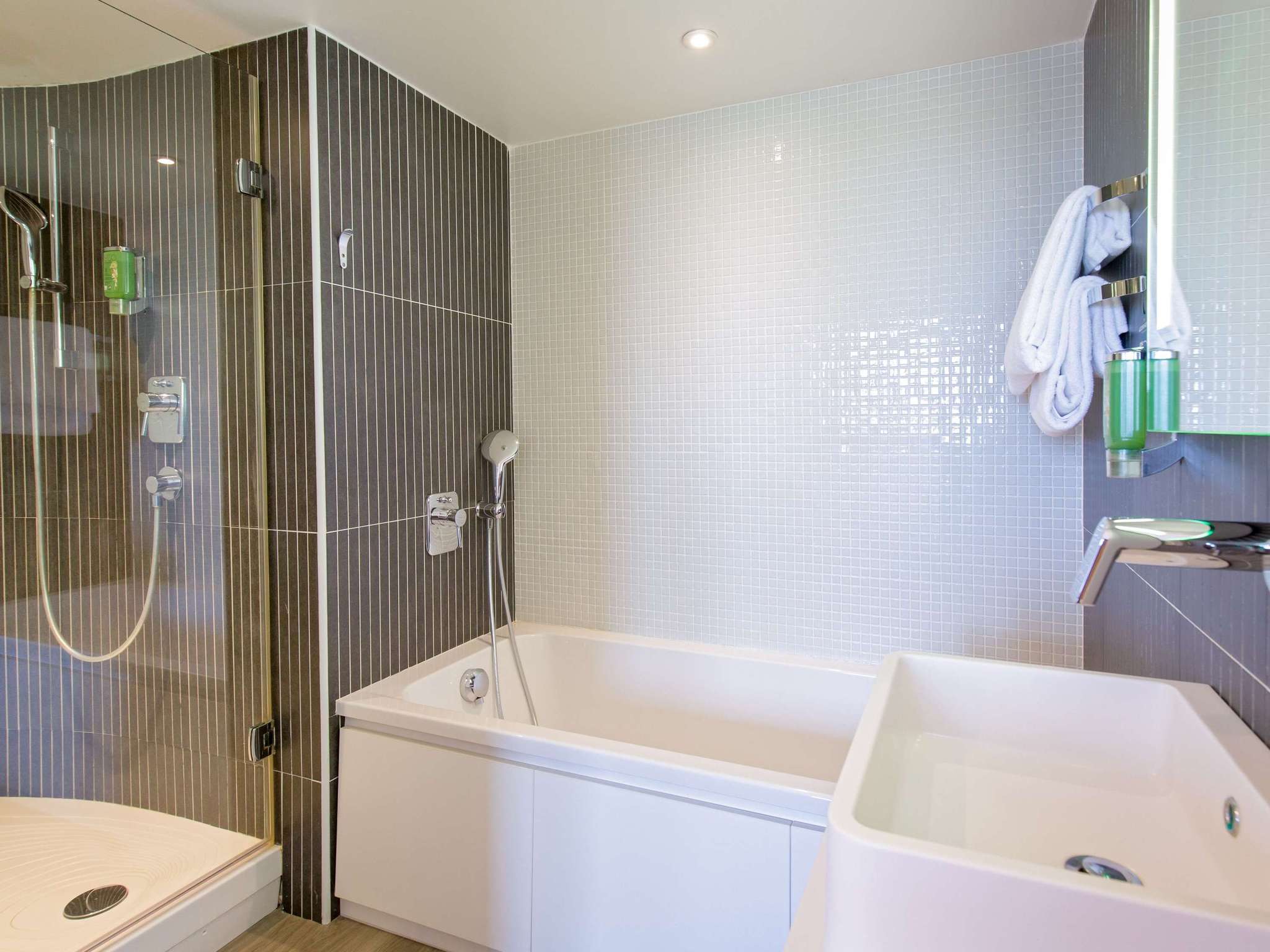 Foto - Novotel Suites Perpignan Centre - Grandes Suites & Confort Centre-Ville