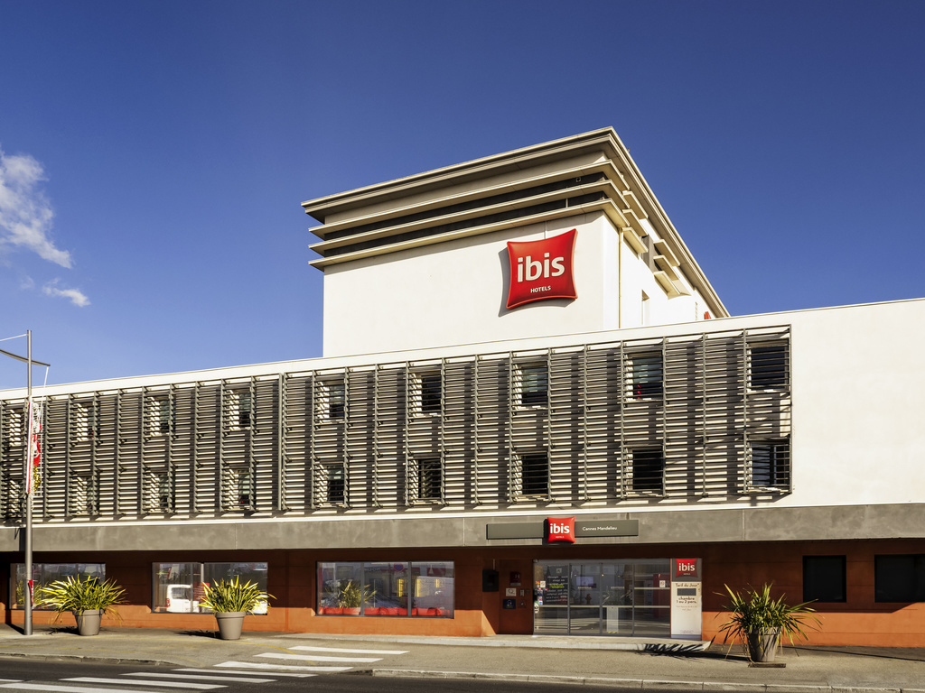 ibis Cannes Mandelieu - Image 1