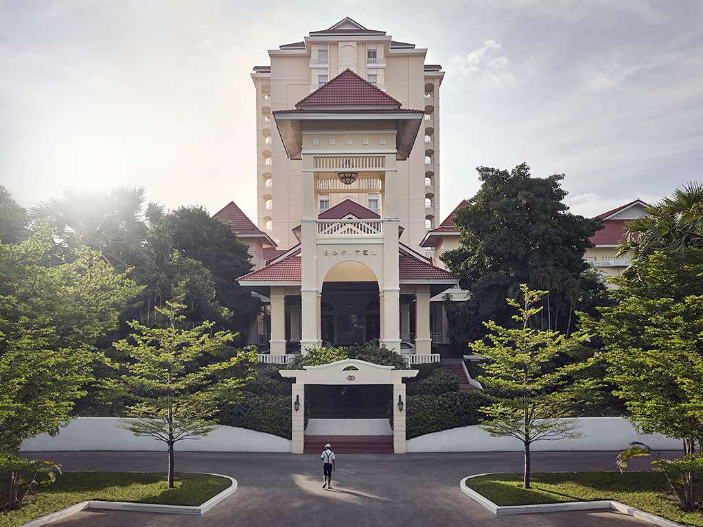 Sofitel Phnom Penh Phokeethra - Image 1