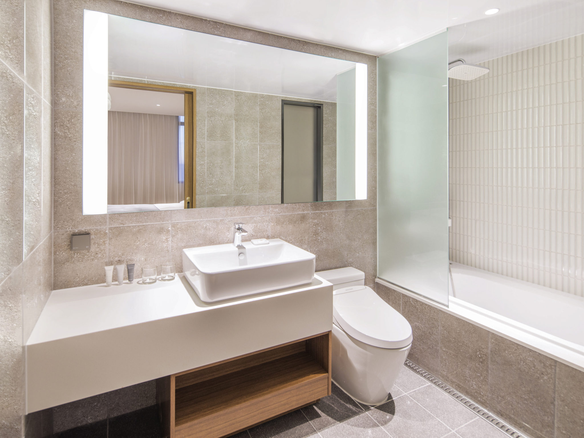 Photo - Ibis Ambassador Suwon