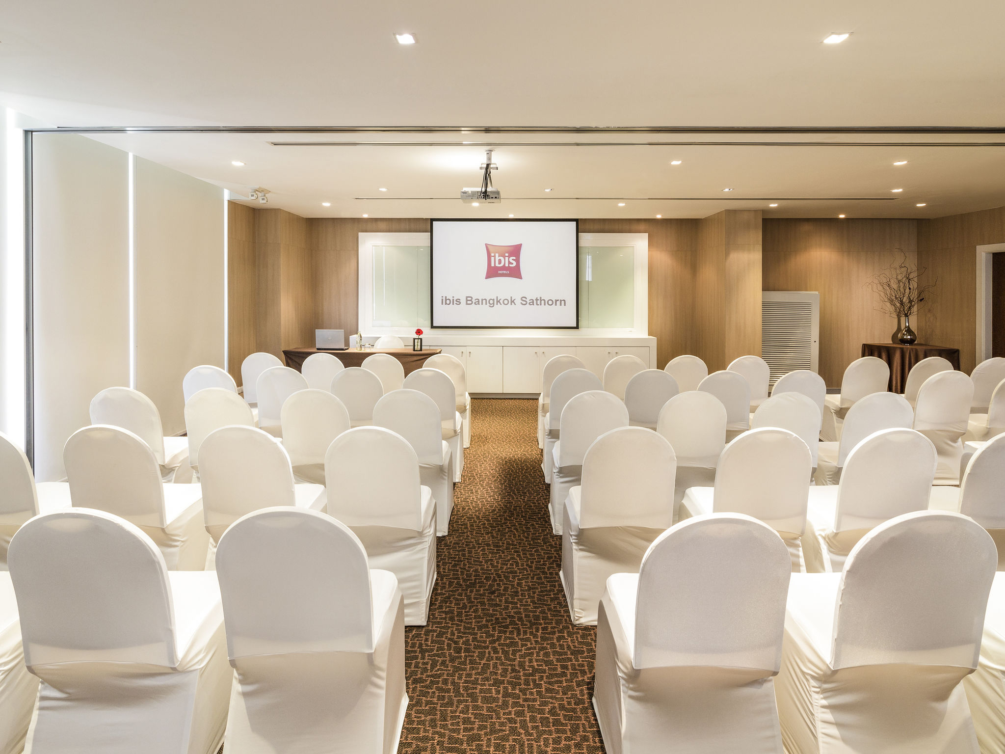Foto - ibis Bangkok Sathorn