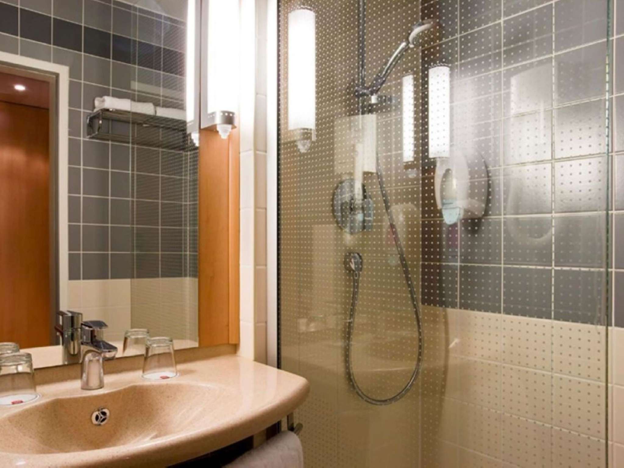 Photo - Ibis Budapest Heroes Square