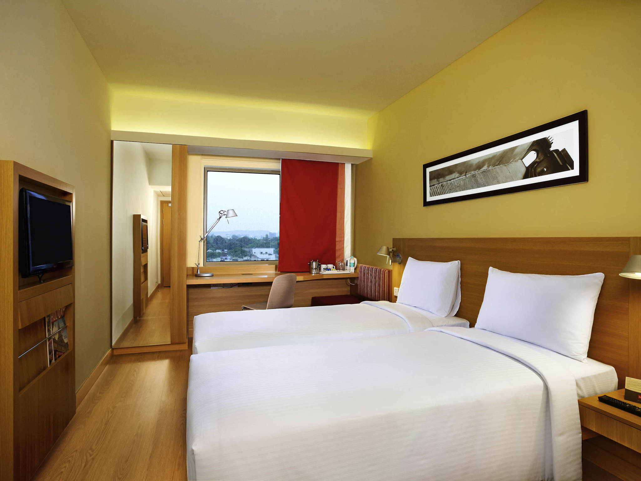 Photo - ibis Hyderabad Hitec City - An Accor Brand