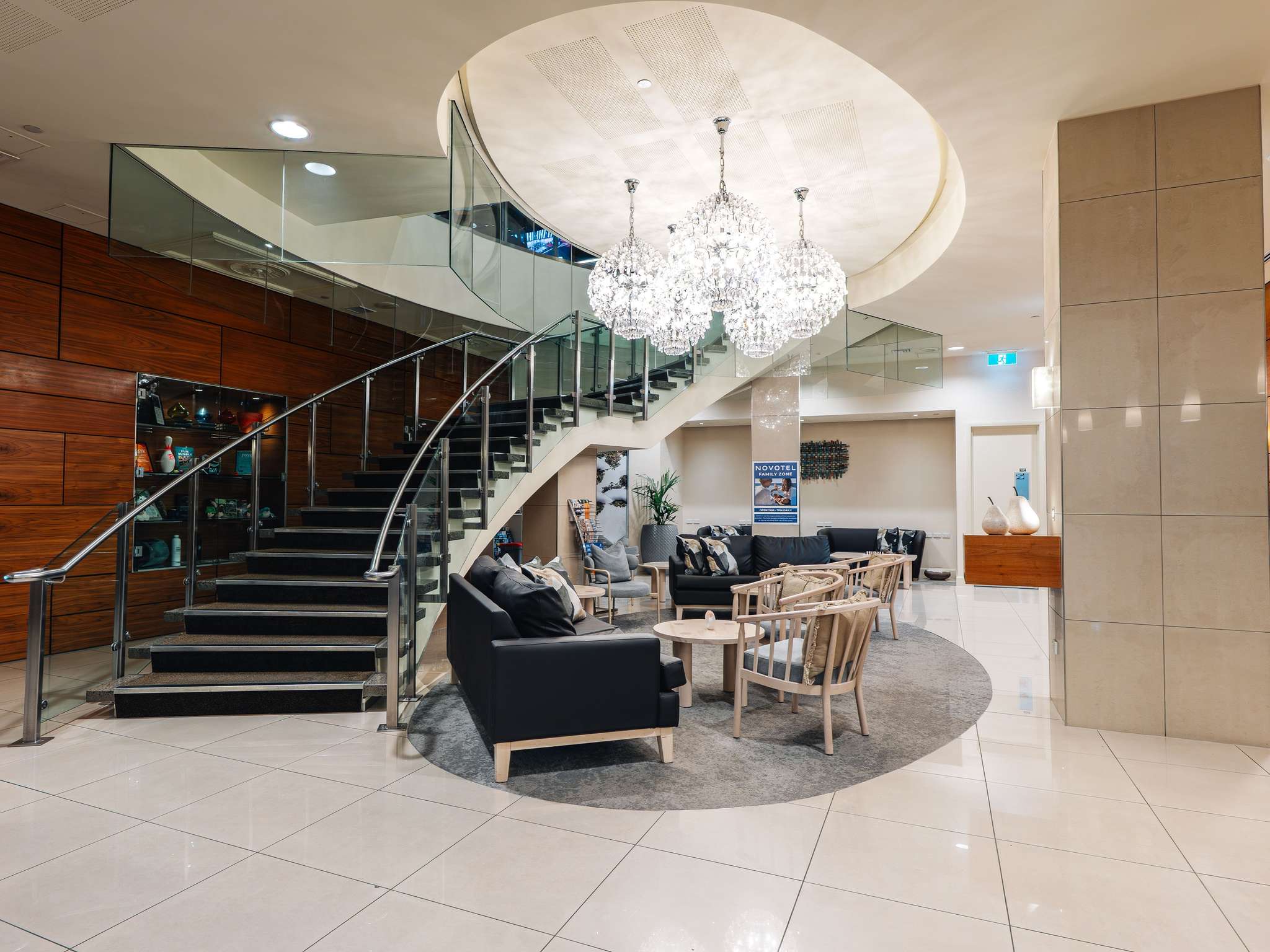 Photo - Novotel Christchurch Cathedral Square