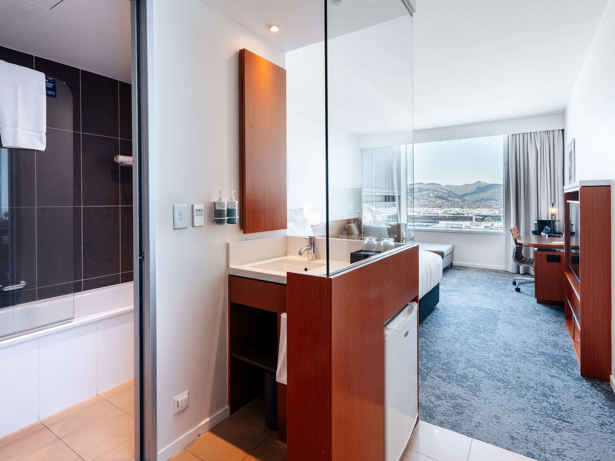 Photo - Novotel Christchurch Cathedral Square