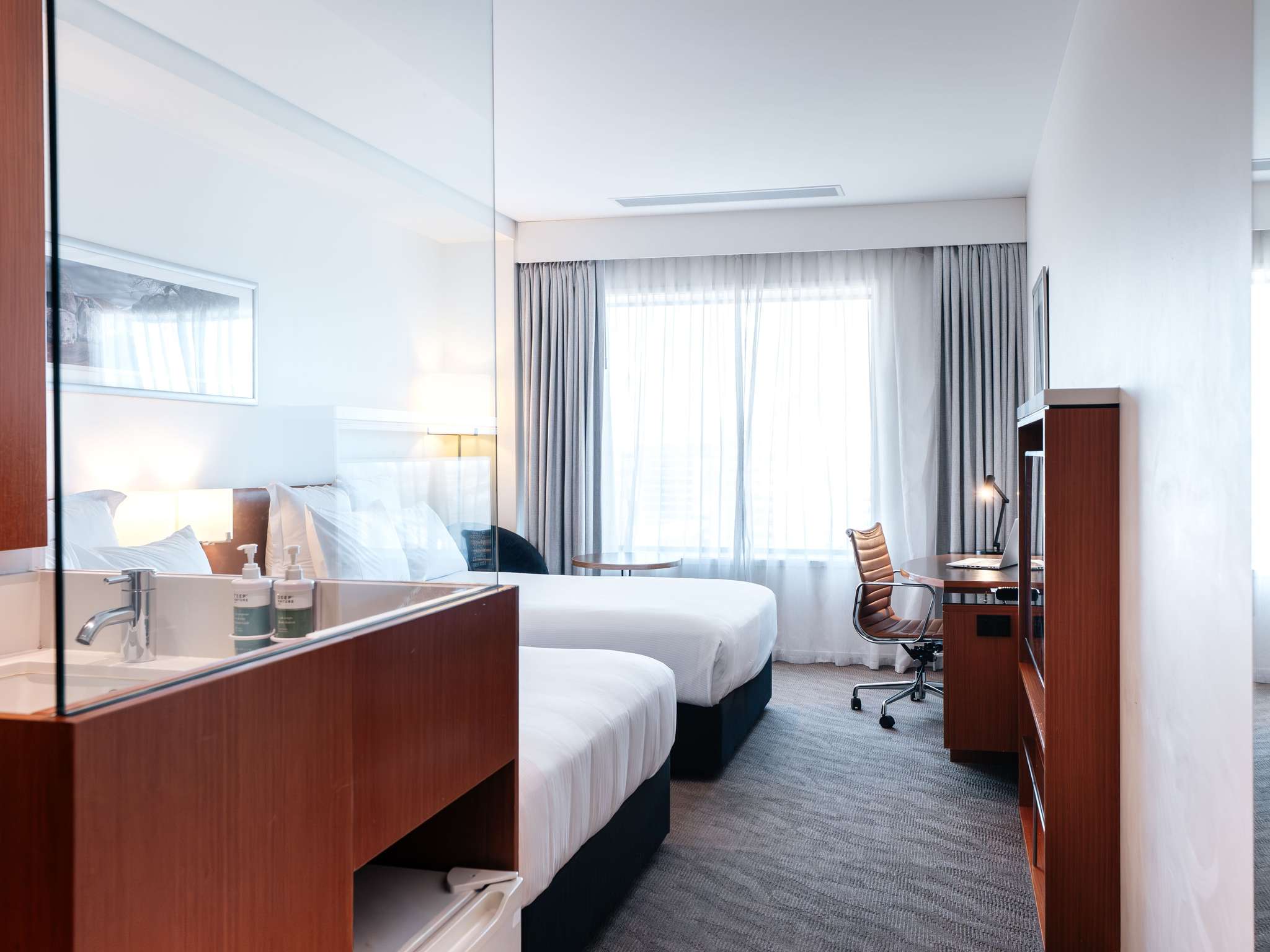 Photo - Novotel Christchurch Cathedral Square