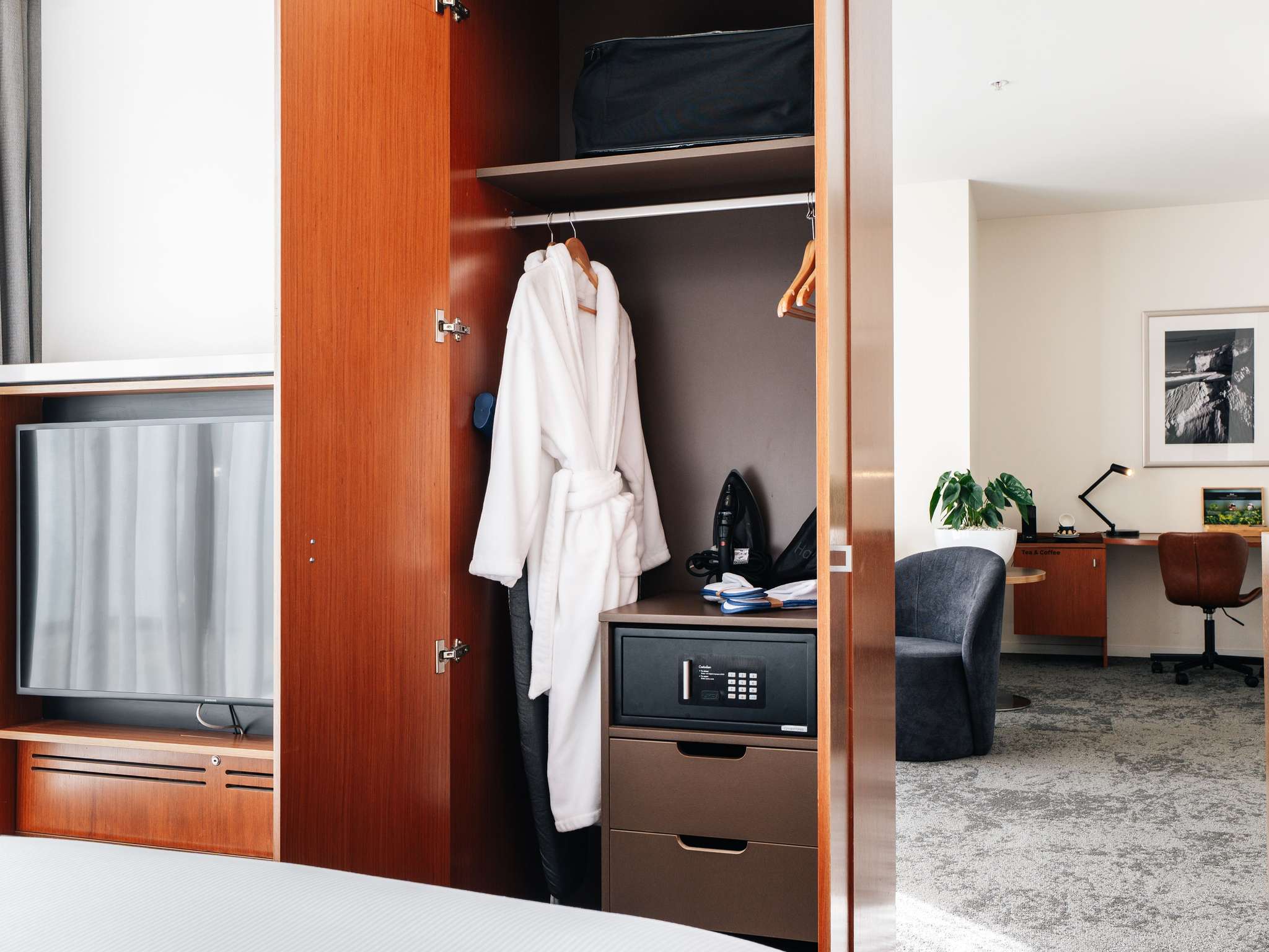 Photo - Novotel Christchurch Cathedral Square