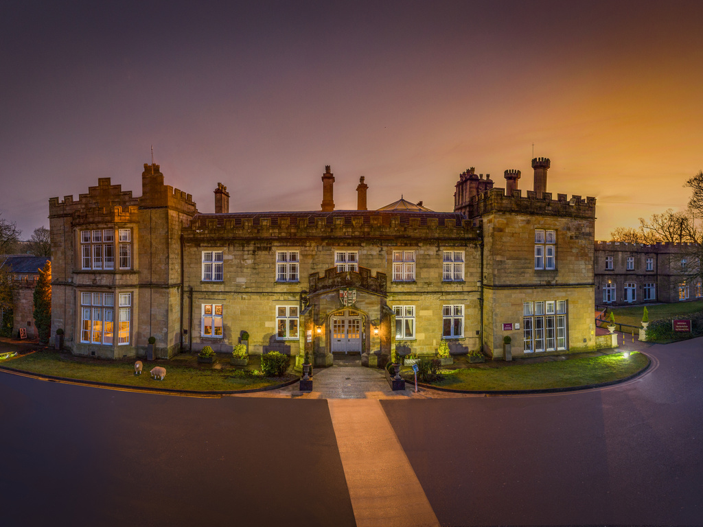 Mercure Blackburn Dunkenhalgh Hotel & Spa - Image 1