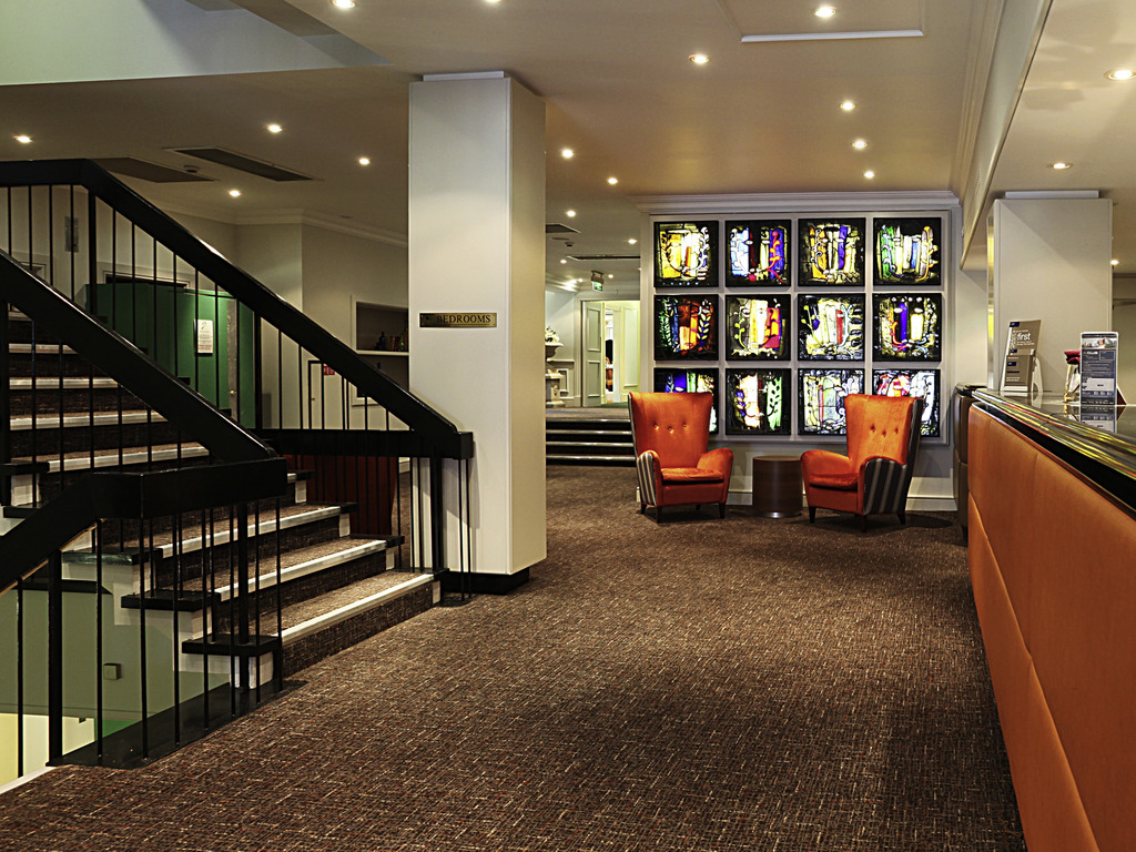 Mercure Winchester Wessex Hotel - Image 4